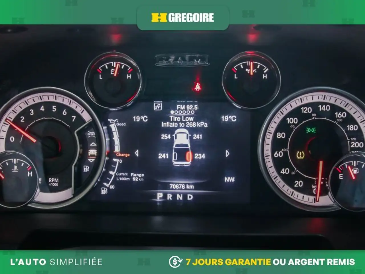 RAM 1500 снимка RAM 1500
