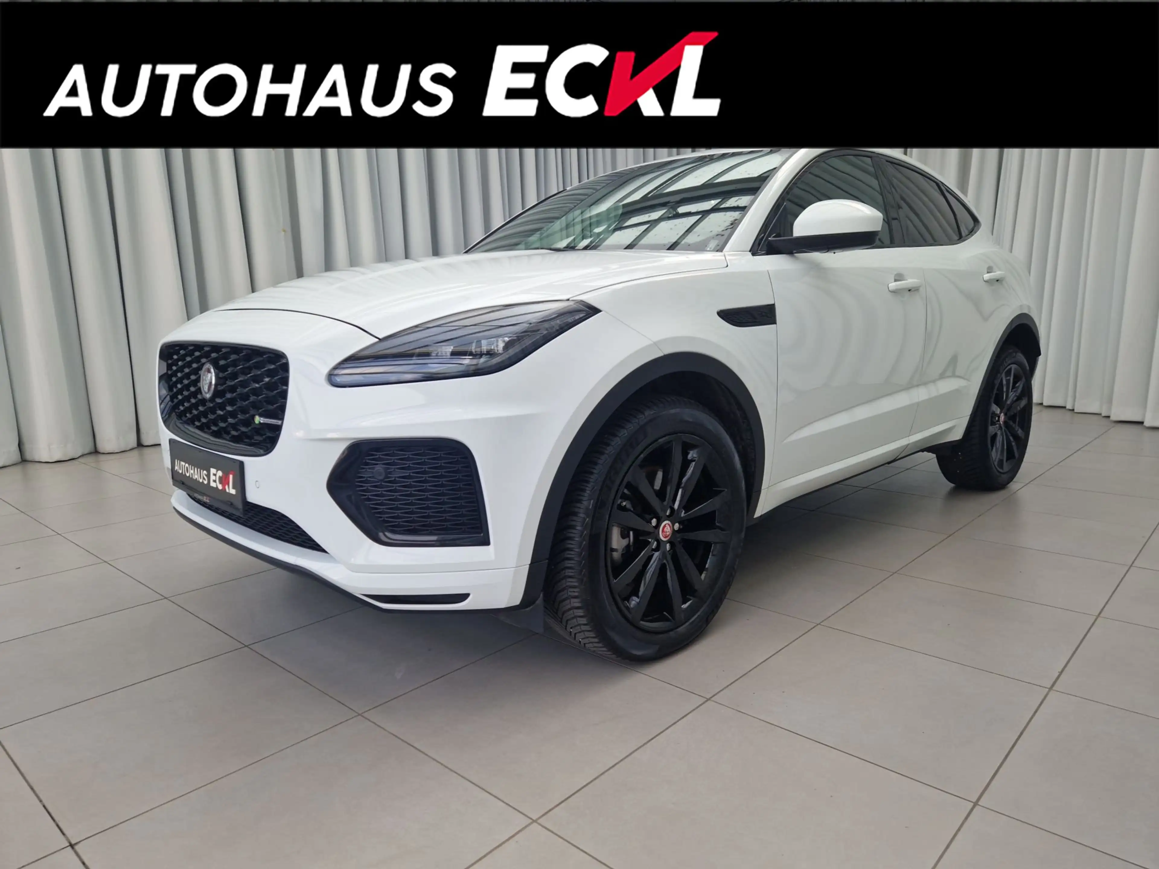 Jaguar E-Pace D165 R-Dynamic SE AWD A KlimaA LM