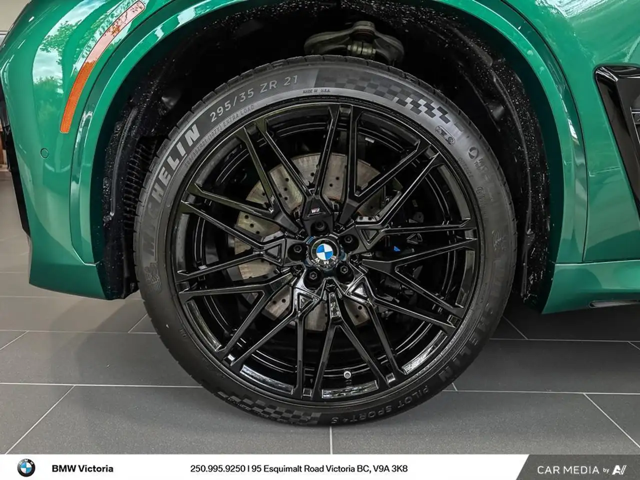 BMW X5 M снимка BMW X5 M