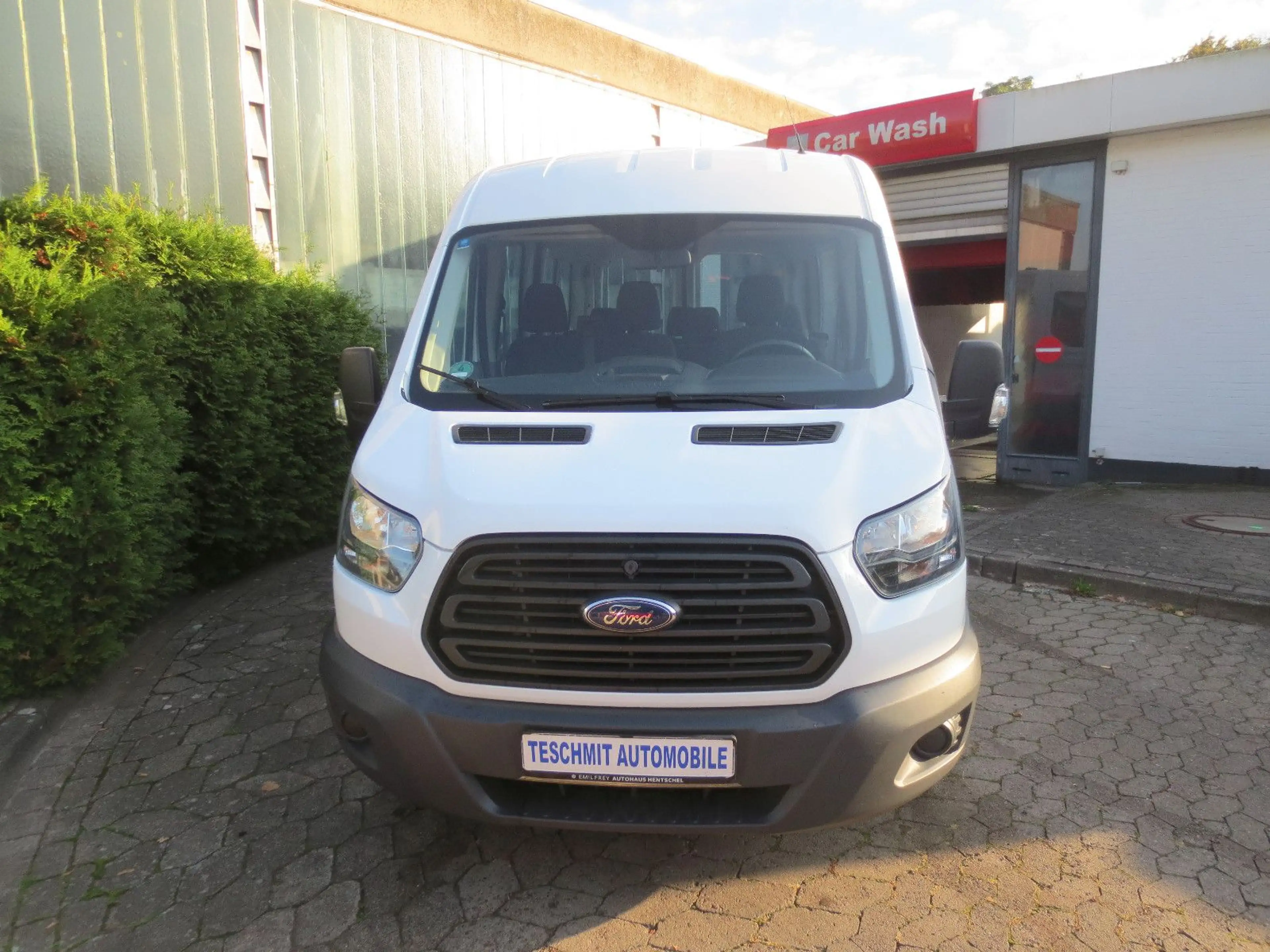 Ford Transit Kombi 310 L3 H2 Klima/9-Sitzer/1.Hd — photo 12