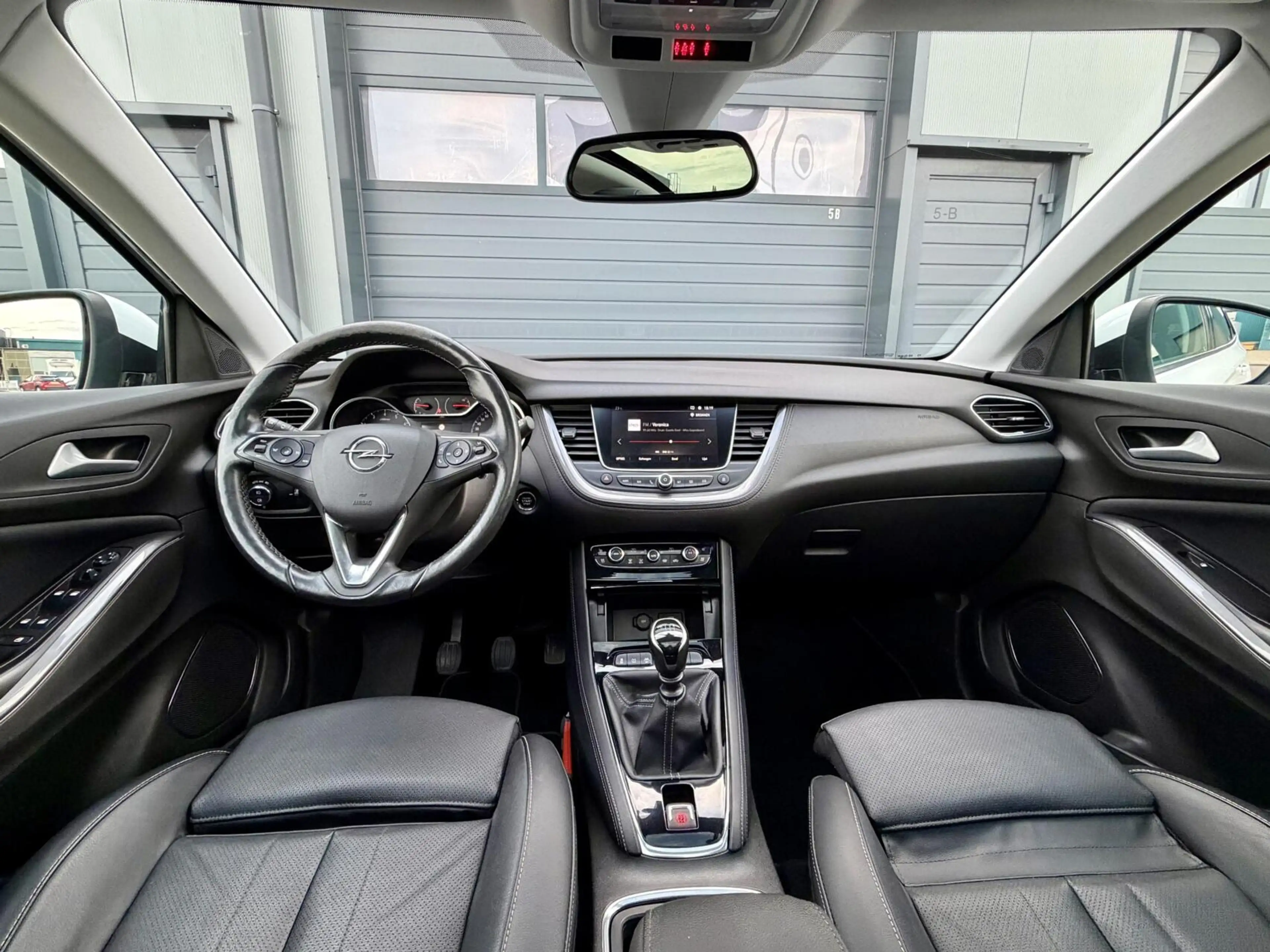 Opel Grandland X 1.2 - 130pk Turbo Ultimate | Lage KM NAP | DB Riem — photo 3