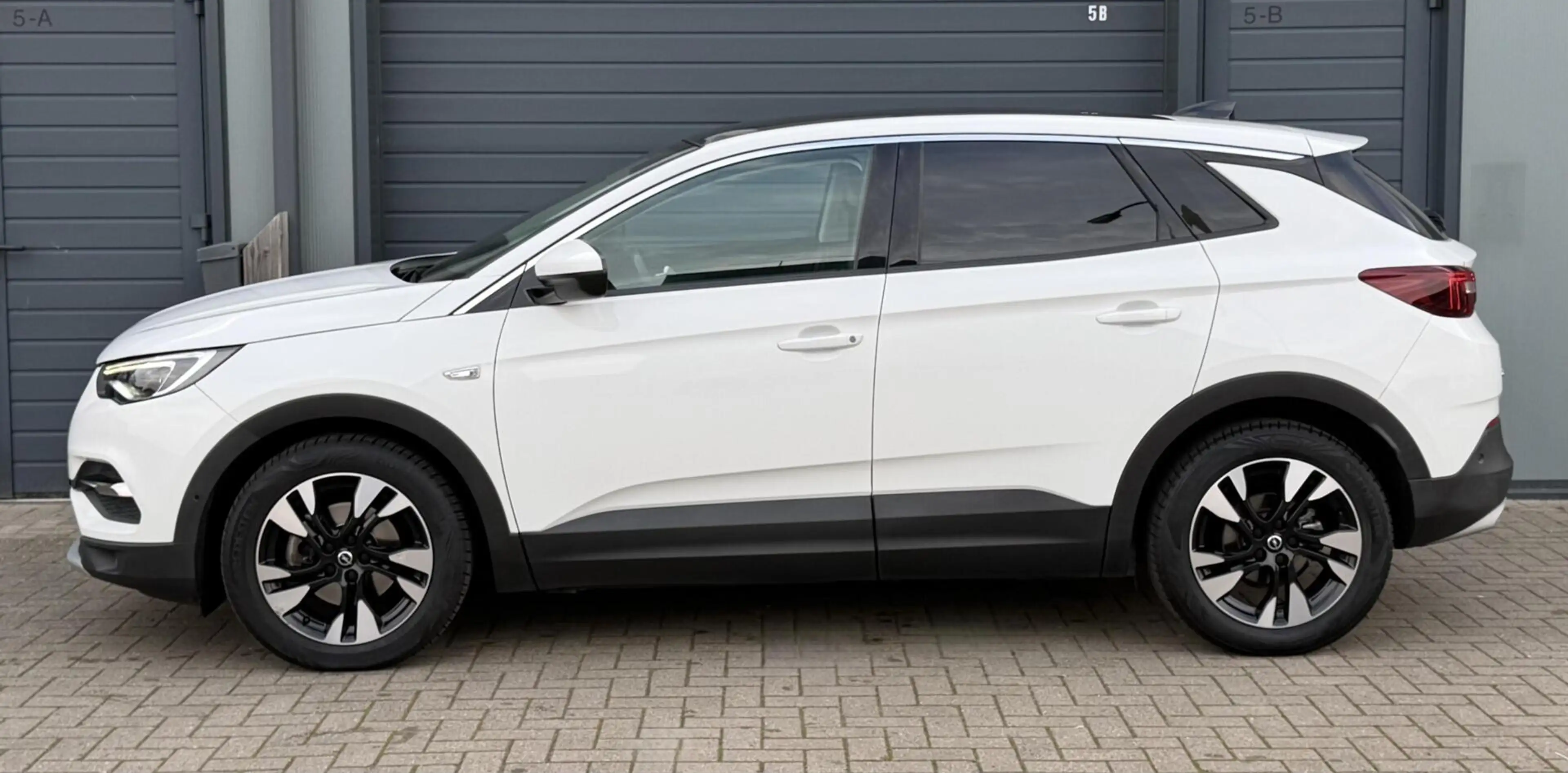 Opel Grandland X 1.2 - 130pk Turbo Ultimate | Lage KM NAP | DB Riem — photo 7