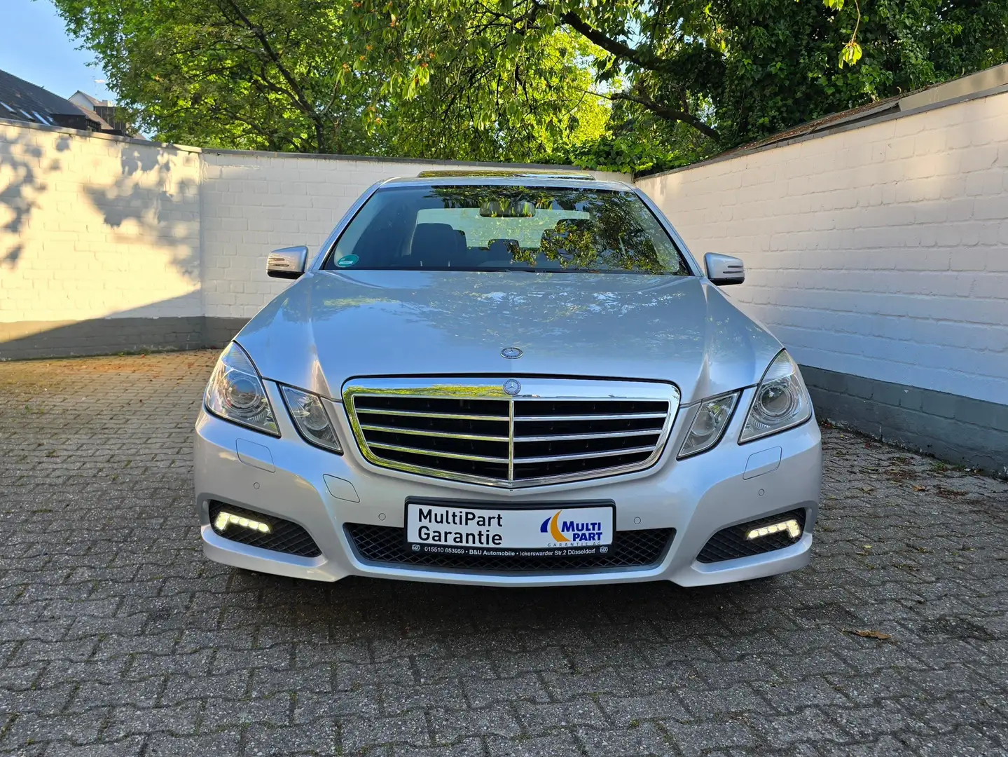 Mercedes-Benz E 250 Mercedes-Benz E250 Schiebedach|Avantgarde|Garantie Silber - 1