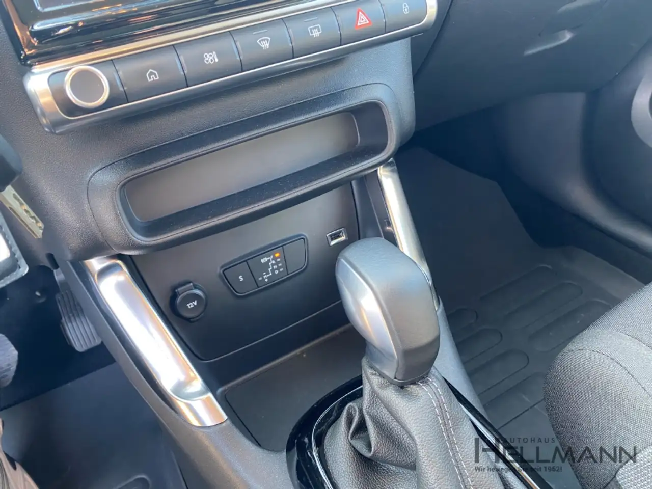 Citroen C3 Aircross C-Series PT 130 EAT6 *Navi*Sitzheizung* Anhängerku 9