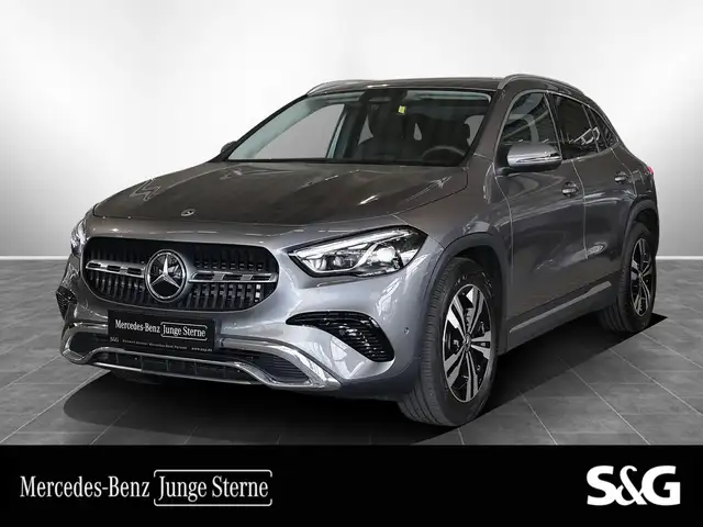 Mercedes-Benz GLA 180 Progressive KAMERA+TOTWINKEL+MBUX+M-LED