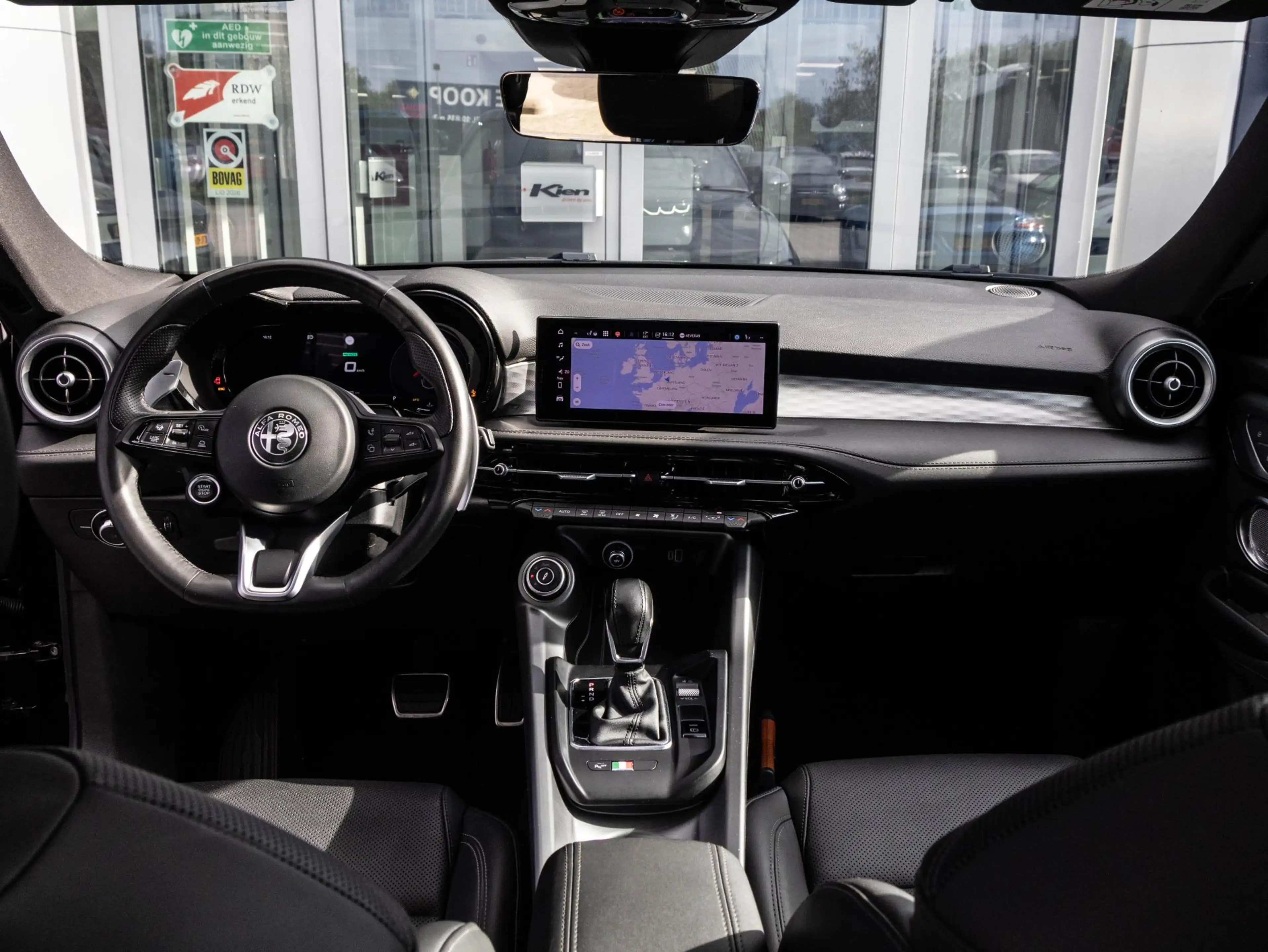 Alfa Romeo Tonale 1.5T Hybrid Veloce | Elektrisch glazen panorama-da — photo 4
