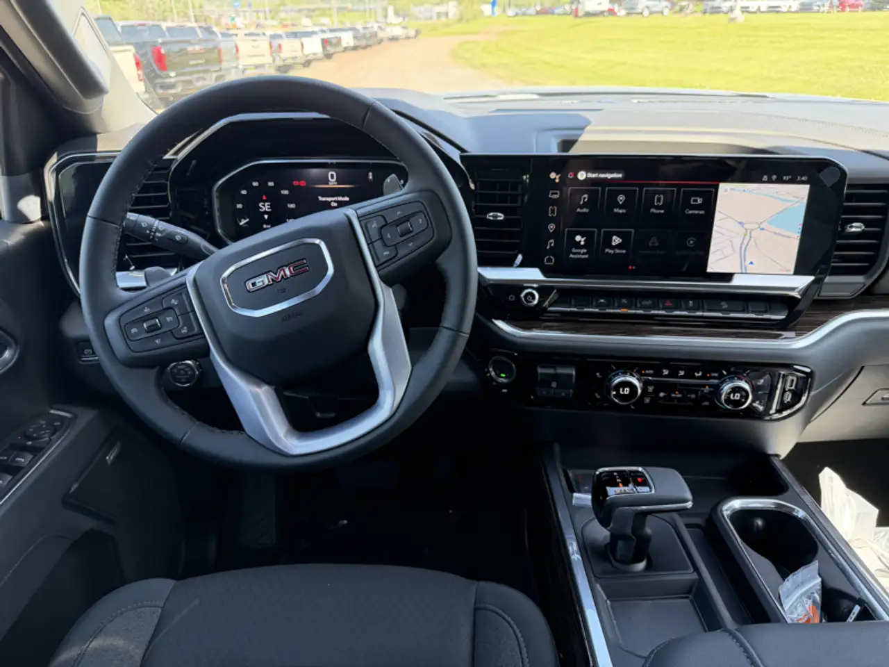 GMC Sierra 1500 снимка GMC Sierra 1500