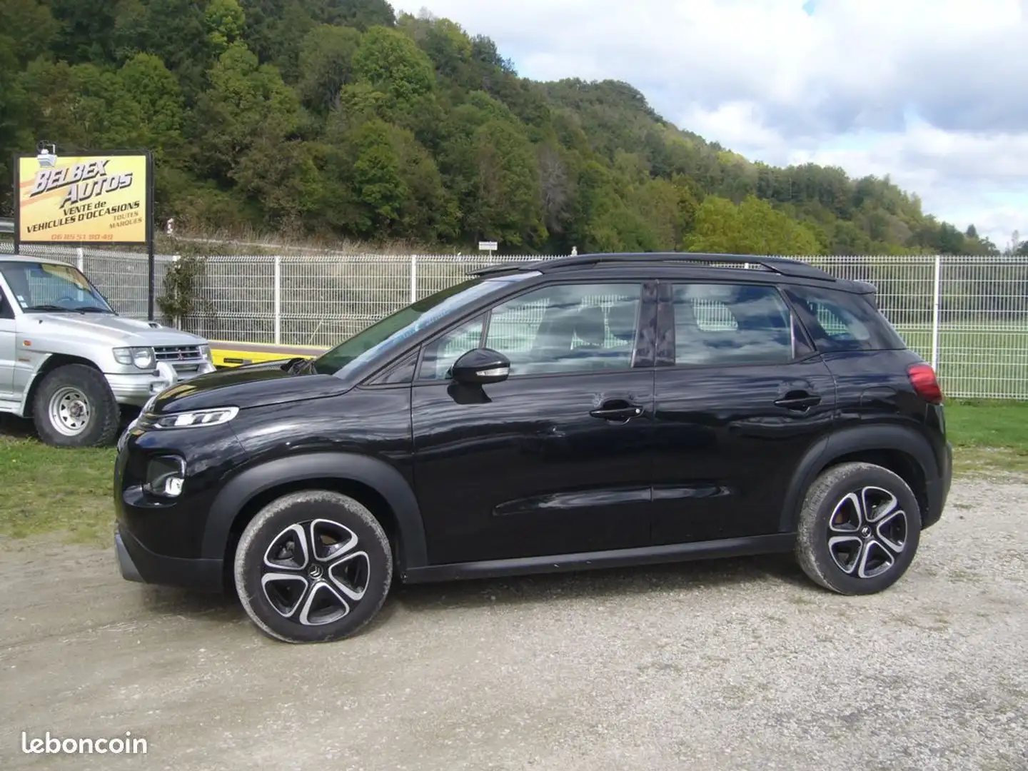 Citroen C3 Aircross 1,2l 110 CV (belbex auto AYOLET) Schwarz - 1
