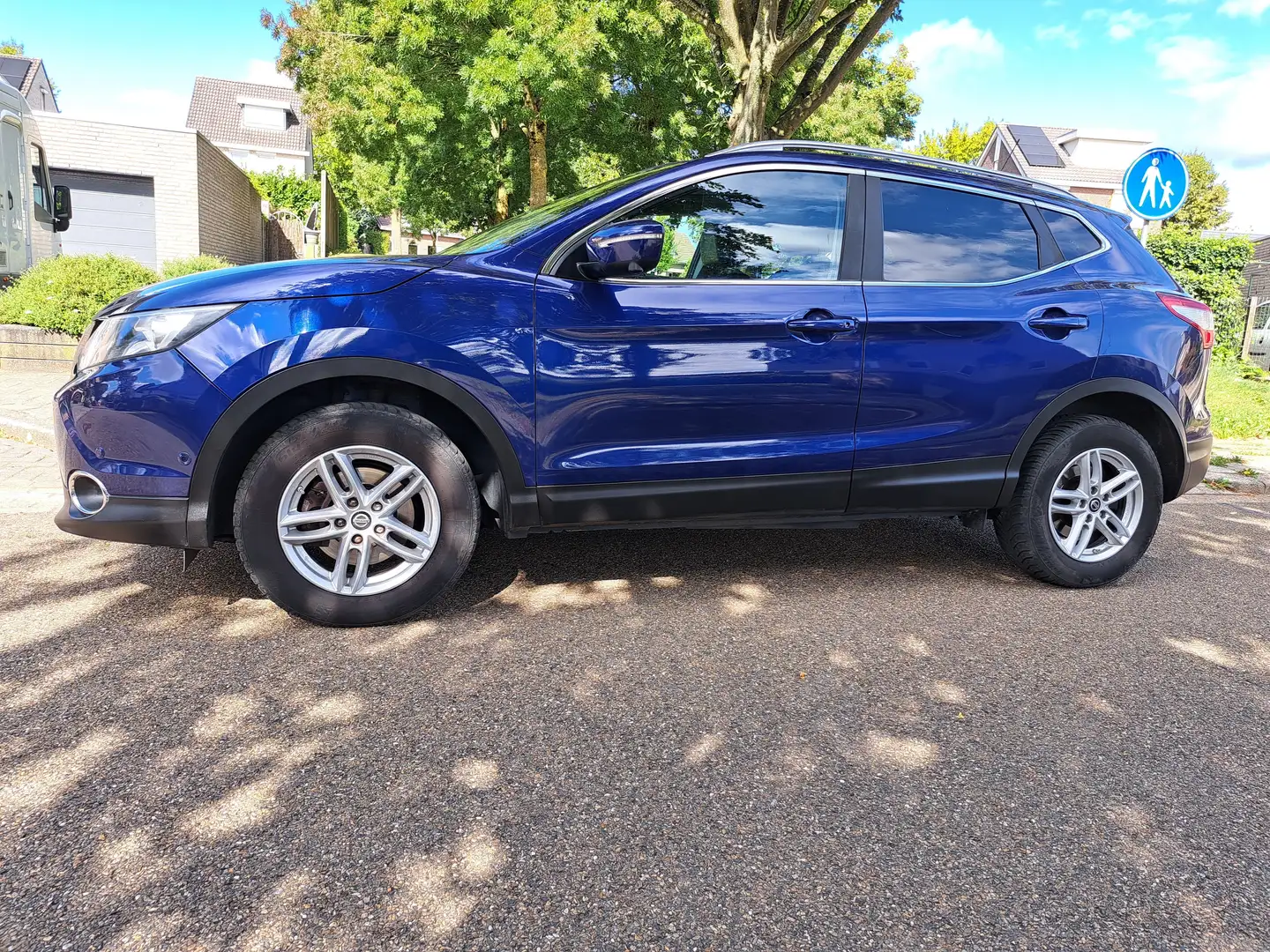 Nissan Qashqai 1.2 TEKNA LEER, PANO, 360 CAMERA, 19", NW KETTING! Blauw - 2