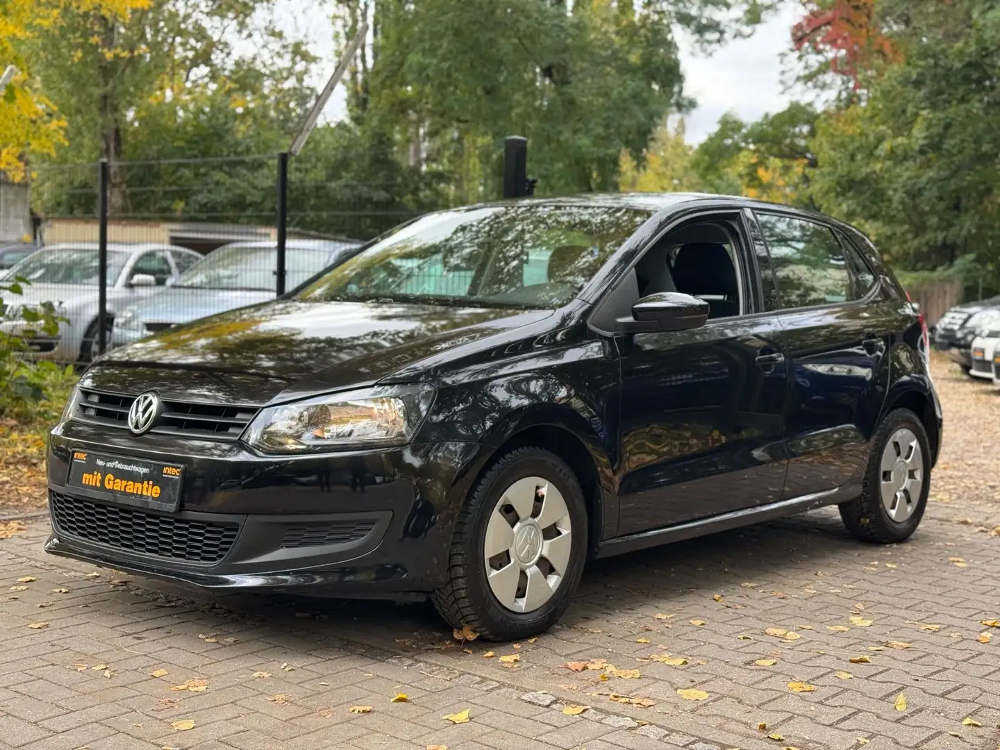 Volkswagen Polo 1.2 Kamera CarPlay Tüv Navi 1. Hand PDC Schwarz - 2