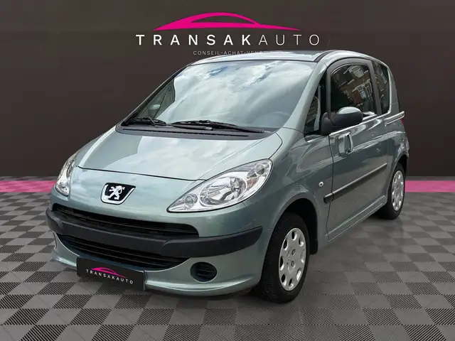 Peugeot 1007