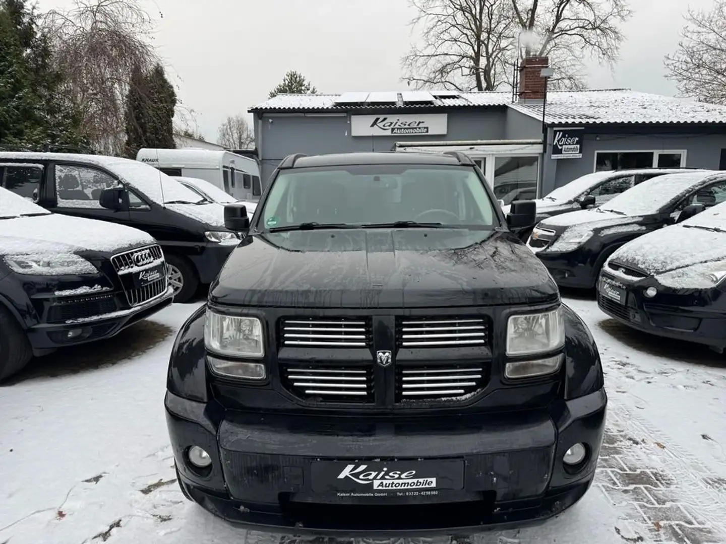 Dodge Nitro 4,0 V6 R/T mit LPG Gasanlage-AHK-Allrad-PDC Schwarz - 2