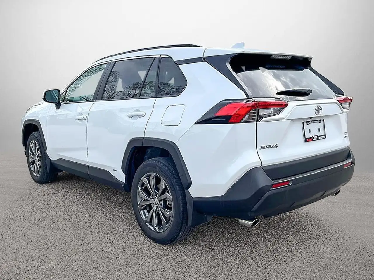 Toyota RAV 4 снимка Toyota RAV 4