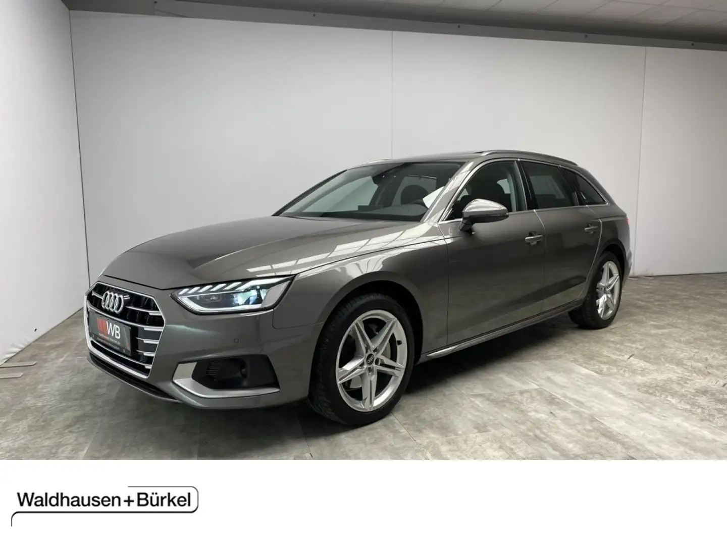 Audi A4 Avant 40 TFSI S-tronic AHK+Panorama Klima Navi Grau - 1