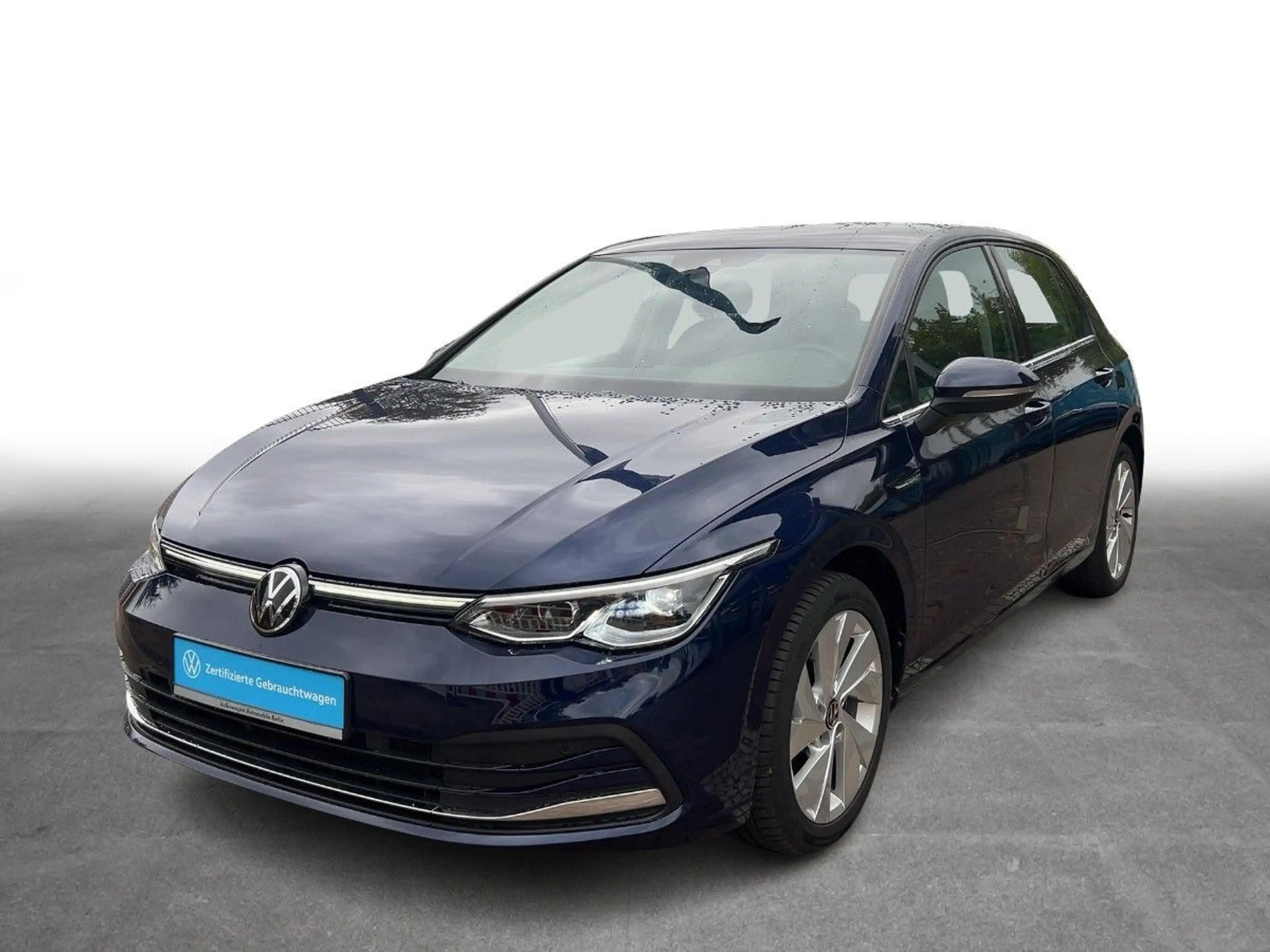 Volkswagen Golf VIII 1.5 eTSI DSG Style Navi LED-Plus PDC — photo 2