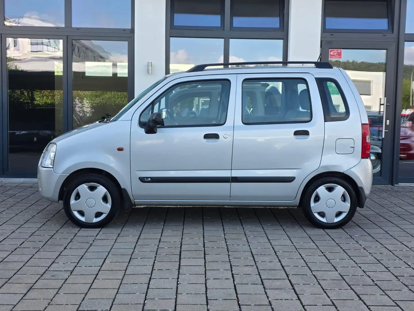 Suzuki Wagon R+ 1.3 / 2.HAND / KLIMA / TÜV 03.2026 / Серебристый - 2