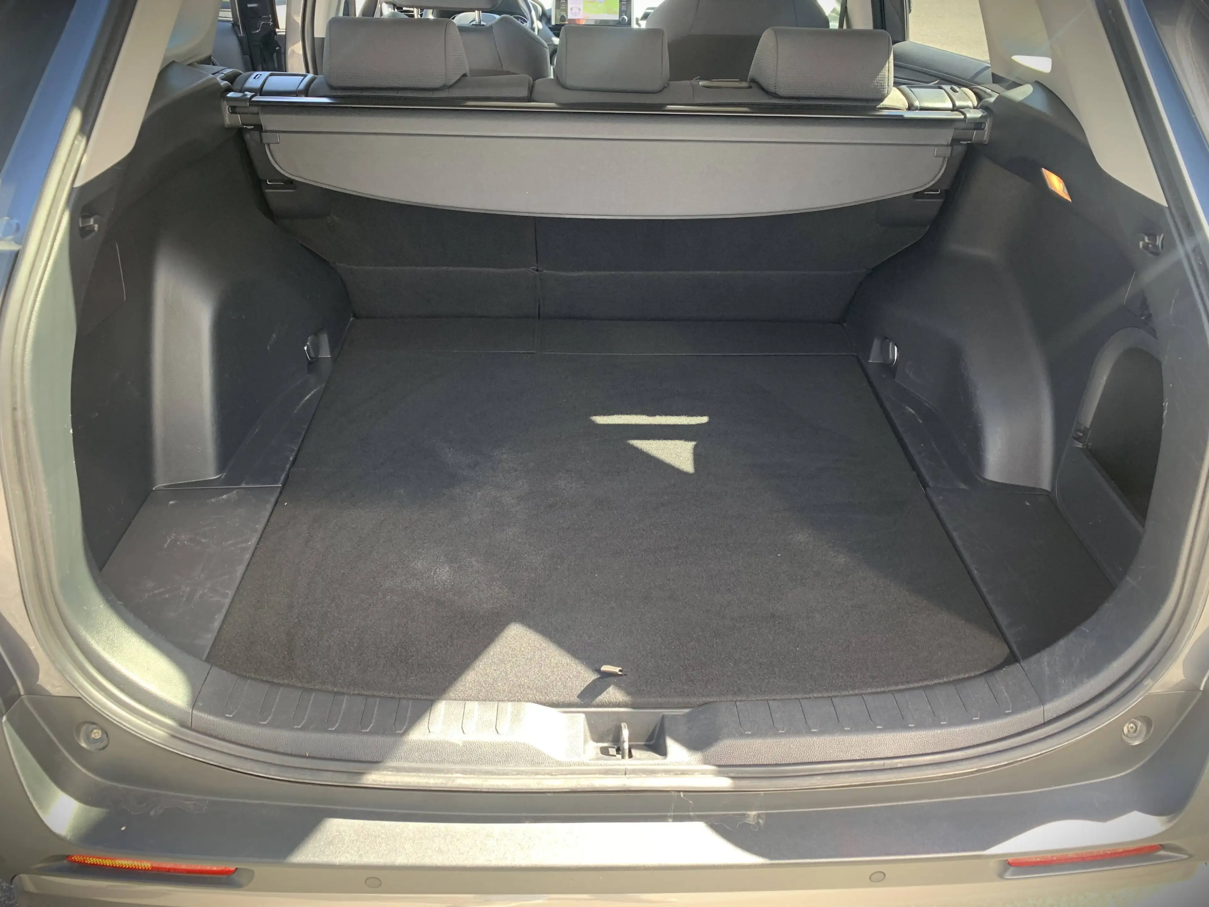 Toyota RAV 4 Hybrid 4x4 Club — photo 11