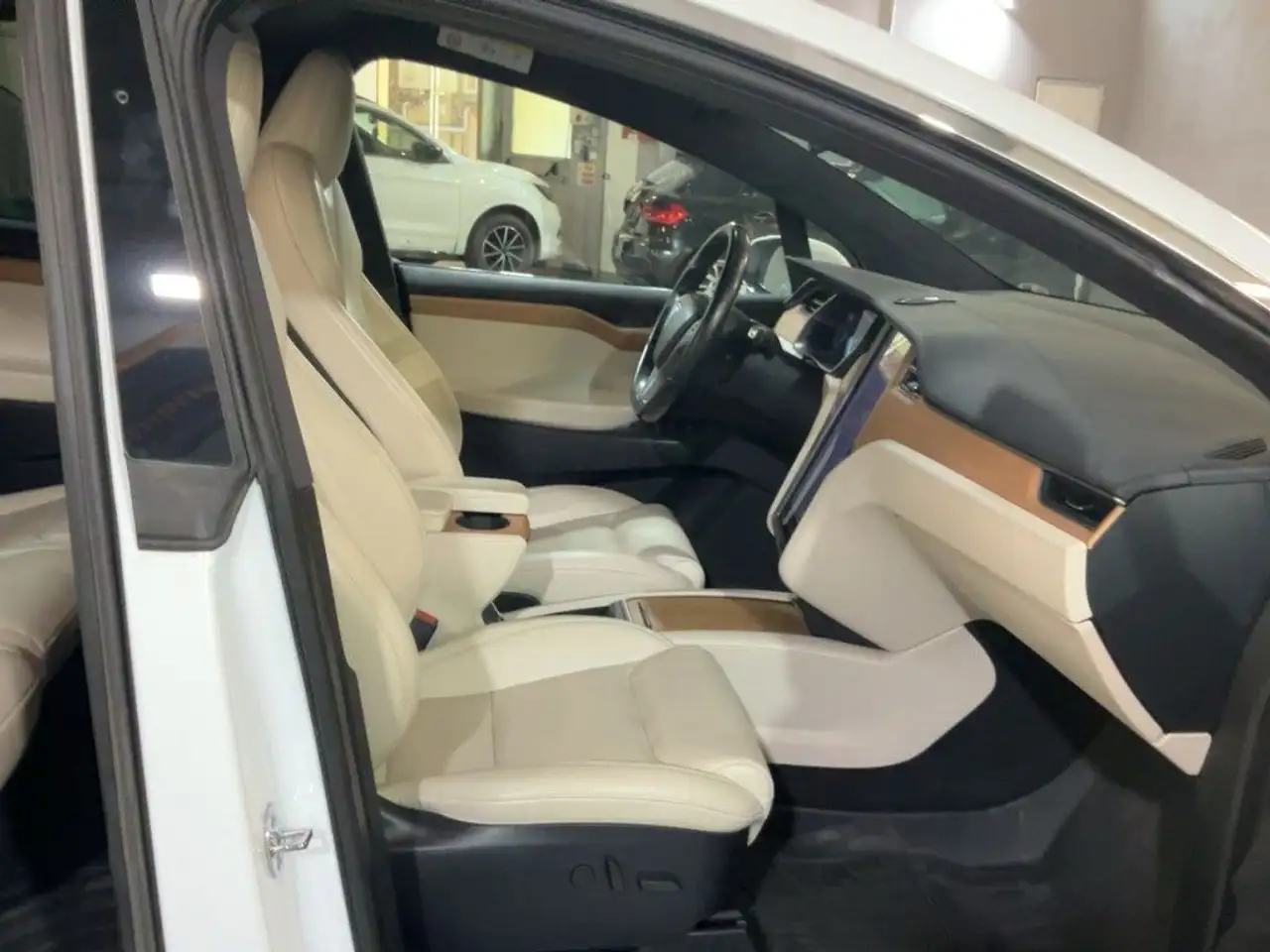 Tesla Model X AWD Performance, миниатюра 8
