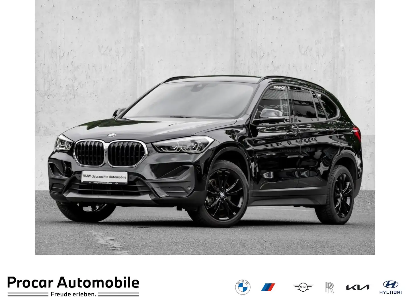 BMW X1 sDrive18d ADVANTAGE+NAVI+HiFi+DA+KAMERA Zwart - 1