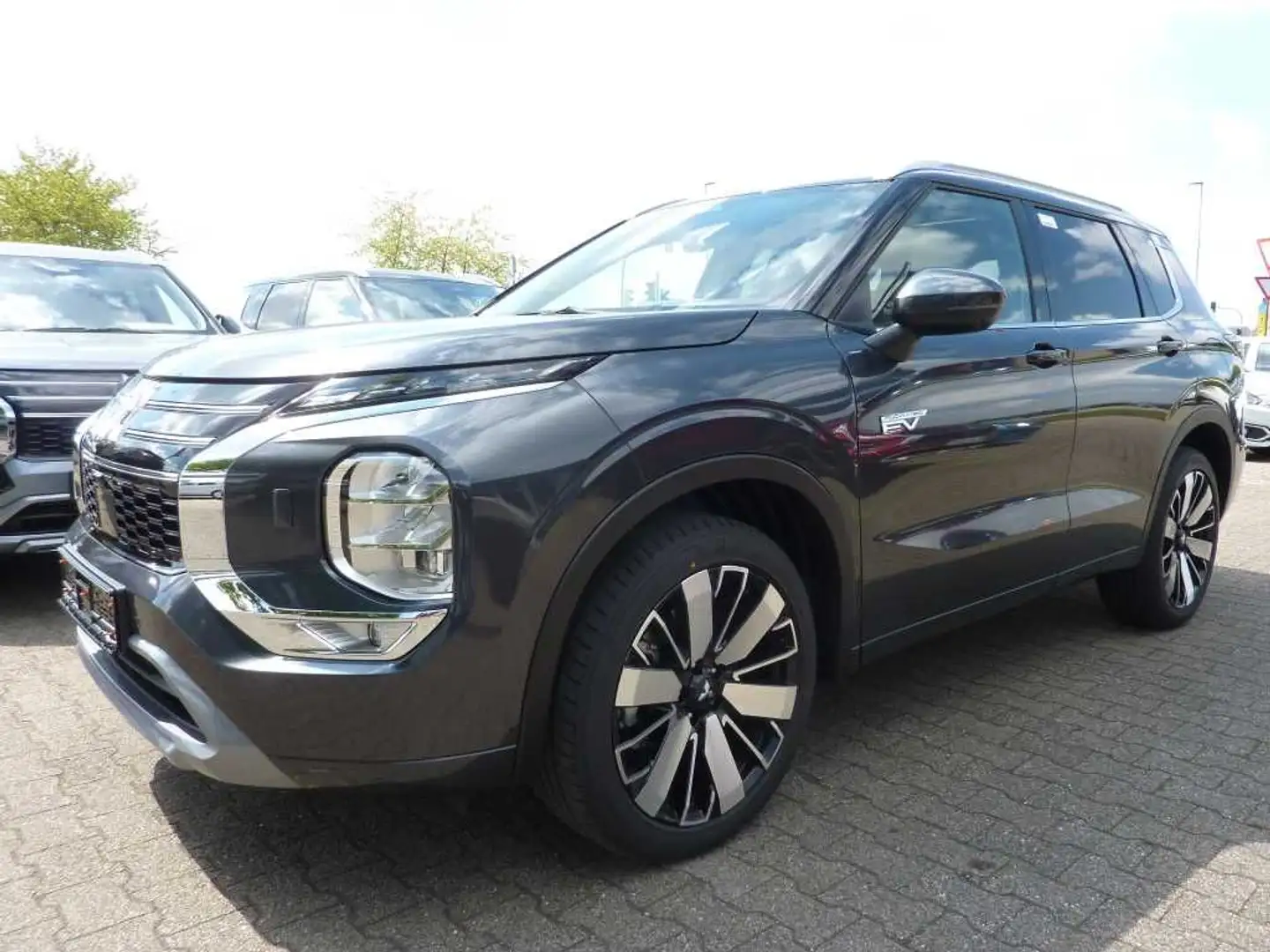 Mitsubishi Outlander 2.4L PHEV TOP 2-Farb 306PS - 2