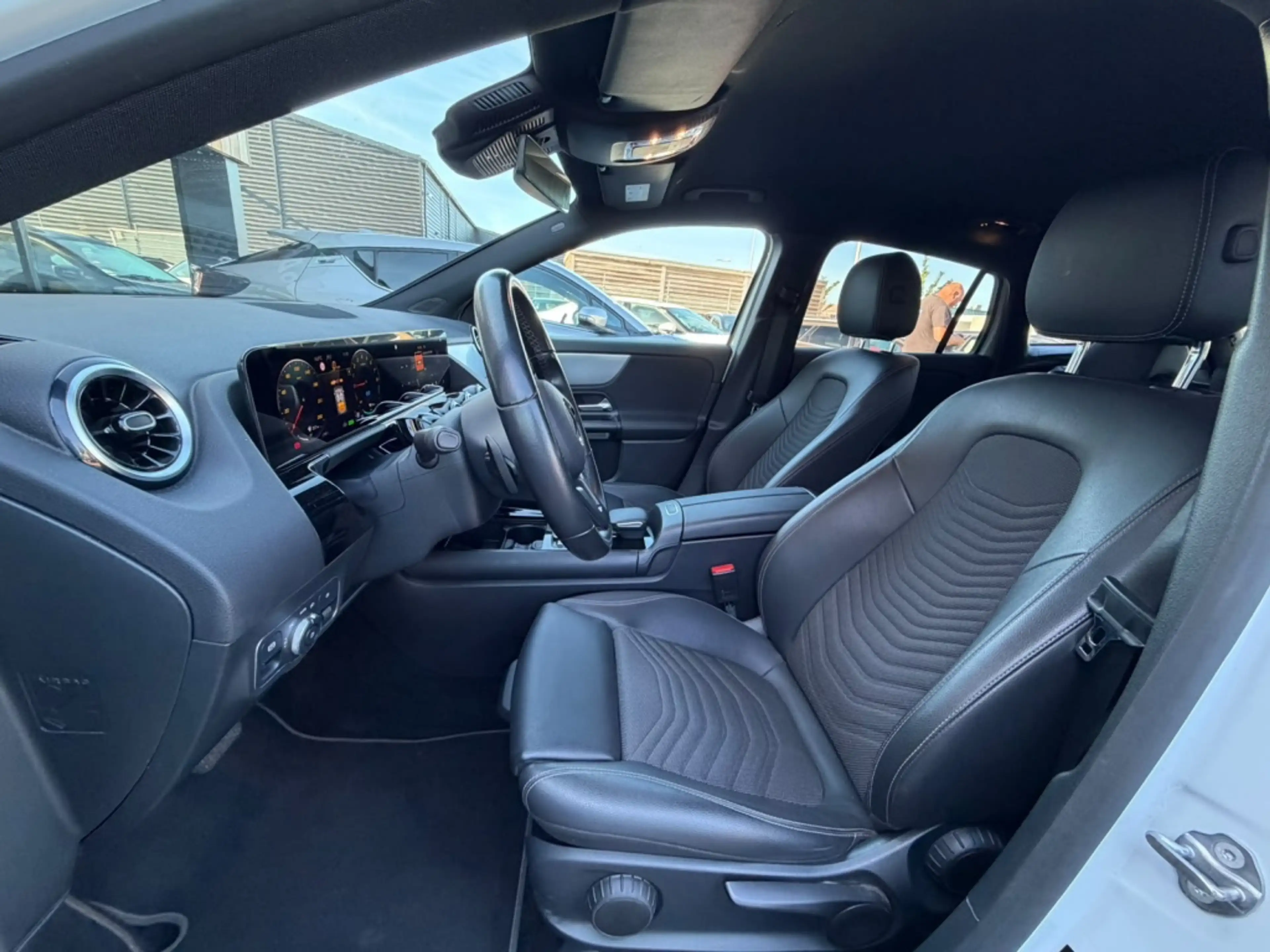 Mercedes-Benz GLA 250 e Luxury Line | Trekhaak | Carplay | ACC — photo 6