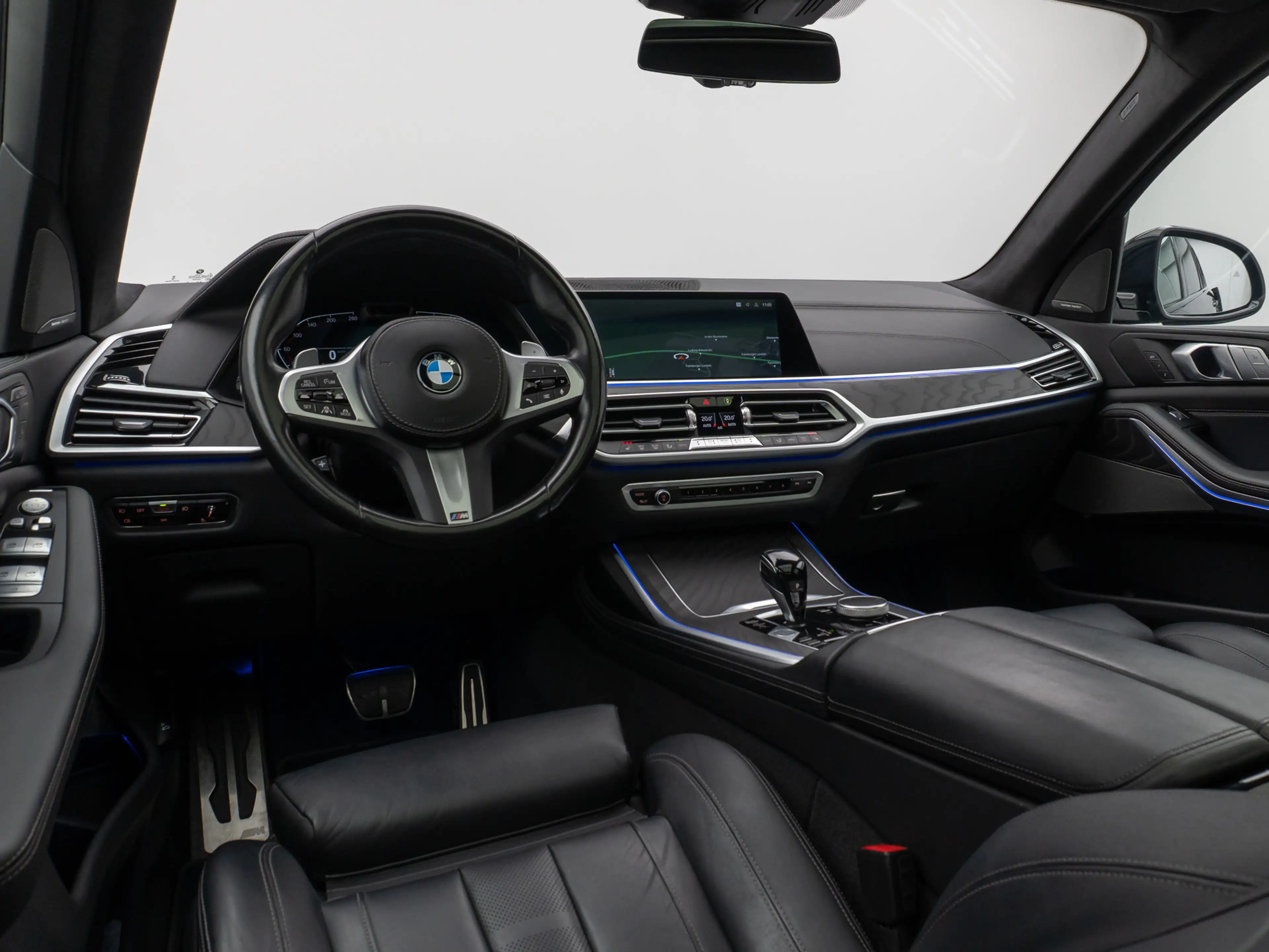 BMW X7 M Sport Panorama 360°HUD DAB H K SoftCL — photo 39