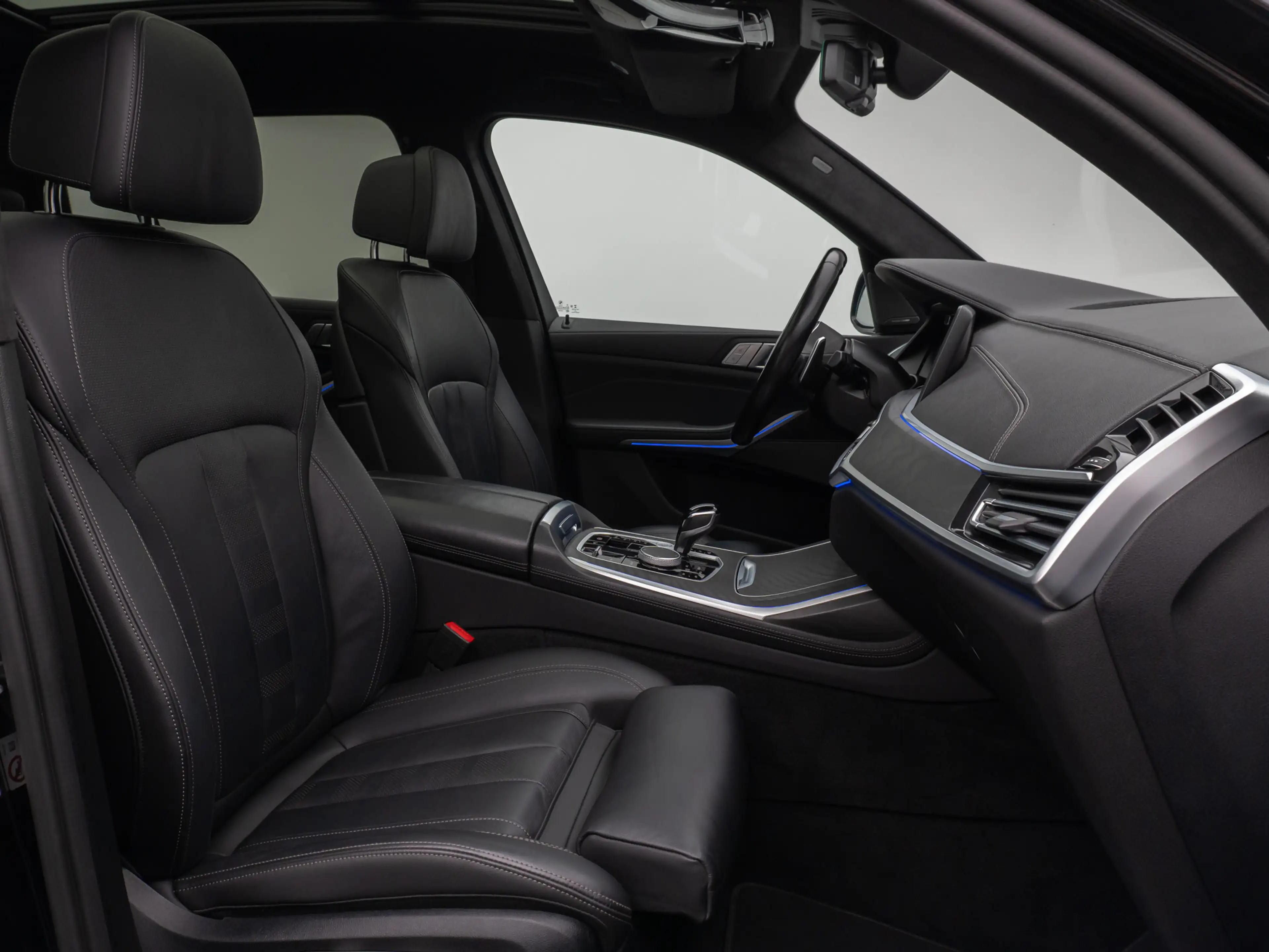 BMW X7 M Sport Panorama 360°HUD DAB H K SoftCL — photo 38