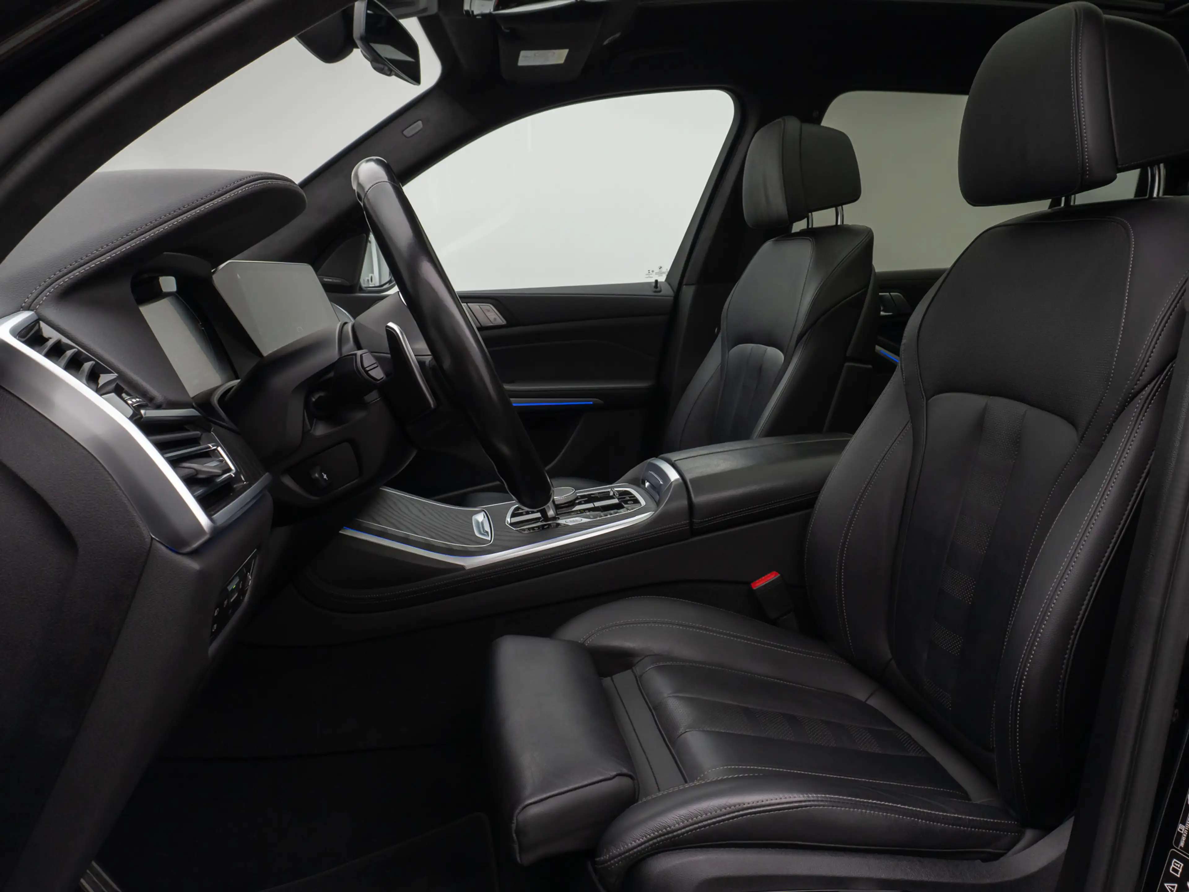 BMW X7 M Sport Panorama 360°HUD DAB H K SoftCL — photo 37