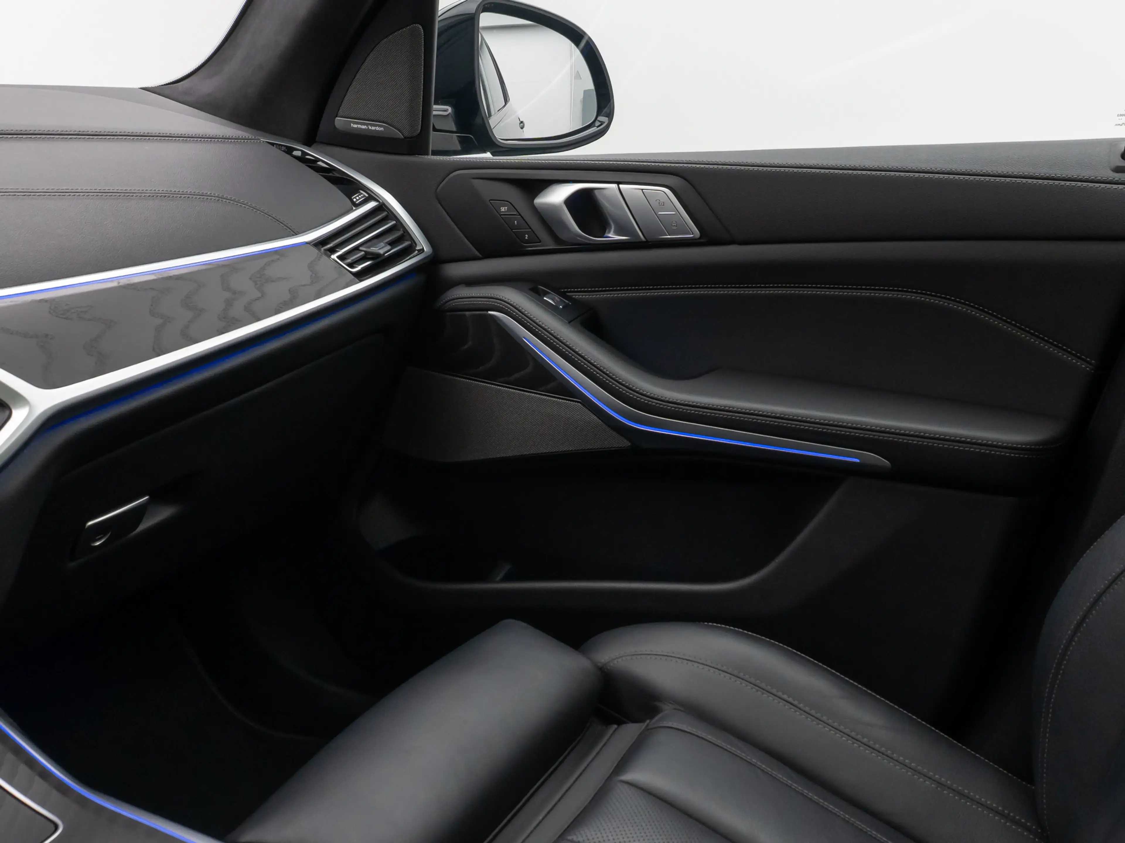 BMW X7 M Sport Panorama 360°HUD DAB H K SoftCL — photo 34