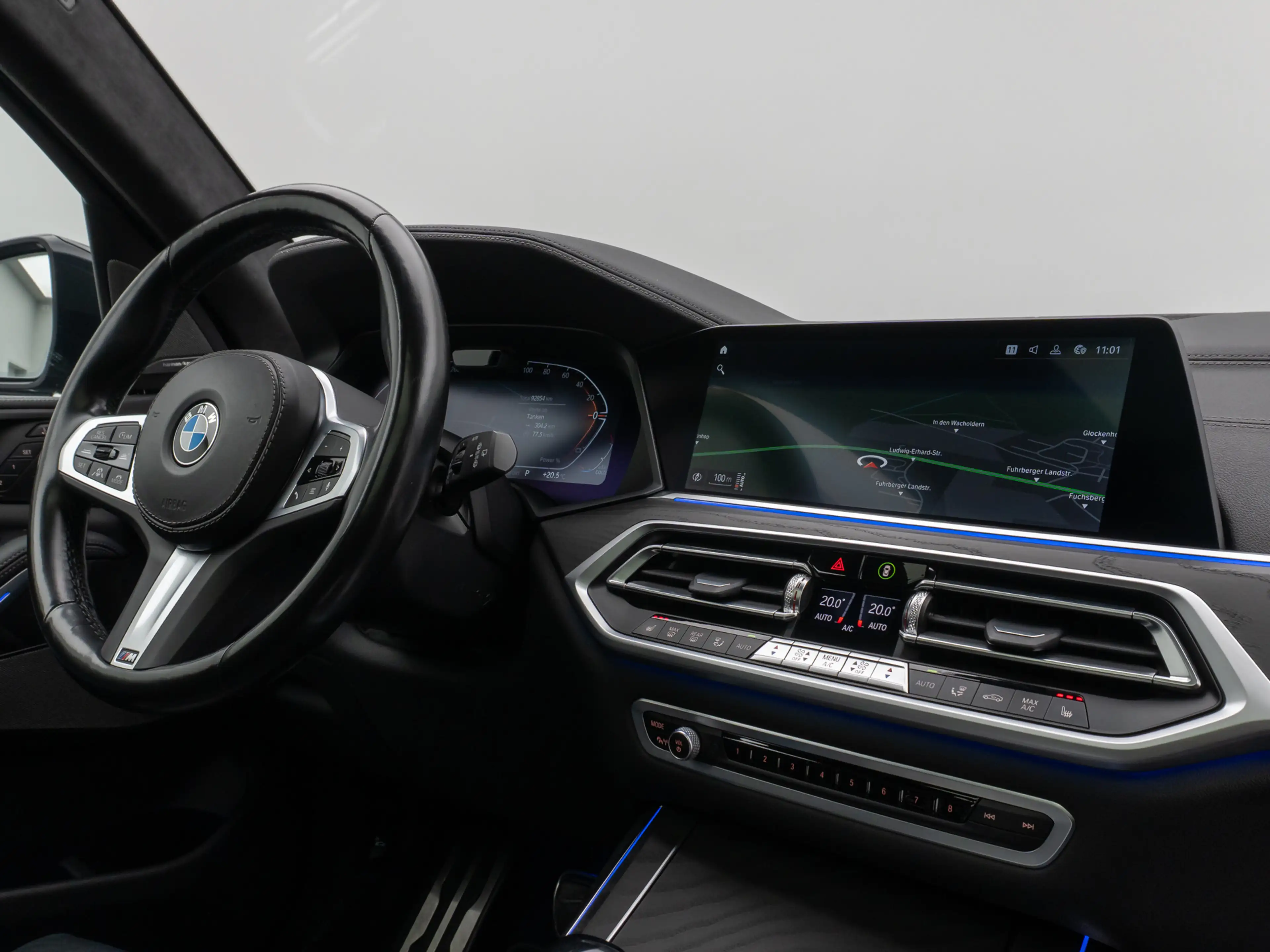 BMW X7 M Sport Panorama 360°HUD DAB H K SoftCL — photo 36
