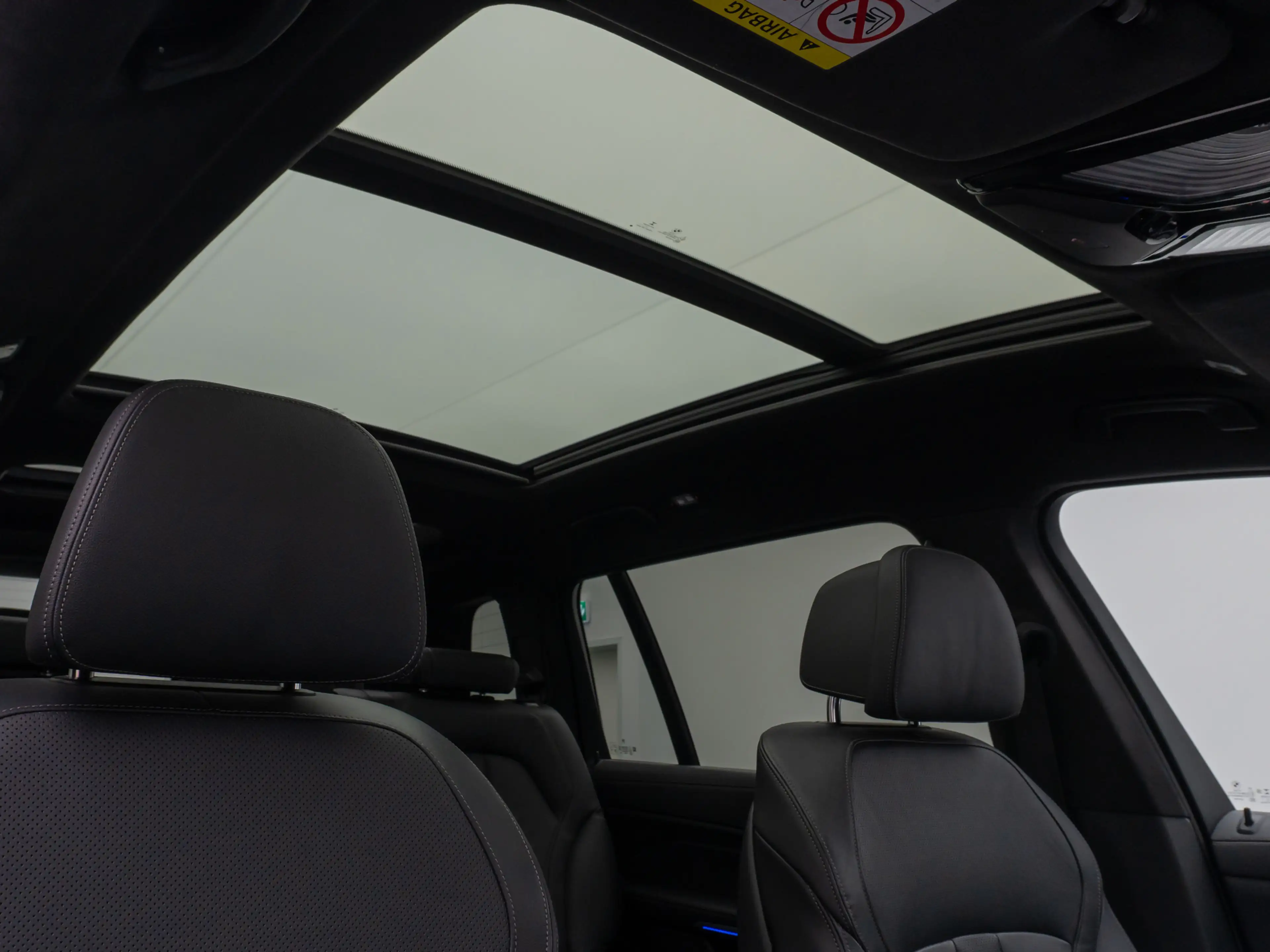 BMW X7 M Sport Panorama 360°HUD DAB H K SoftCL — photo 31