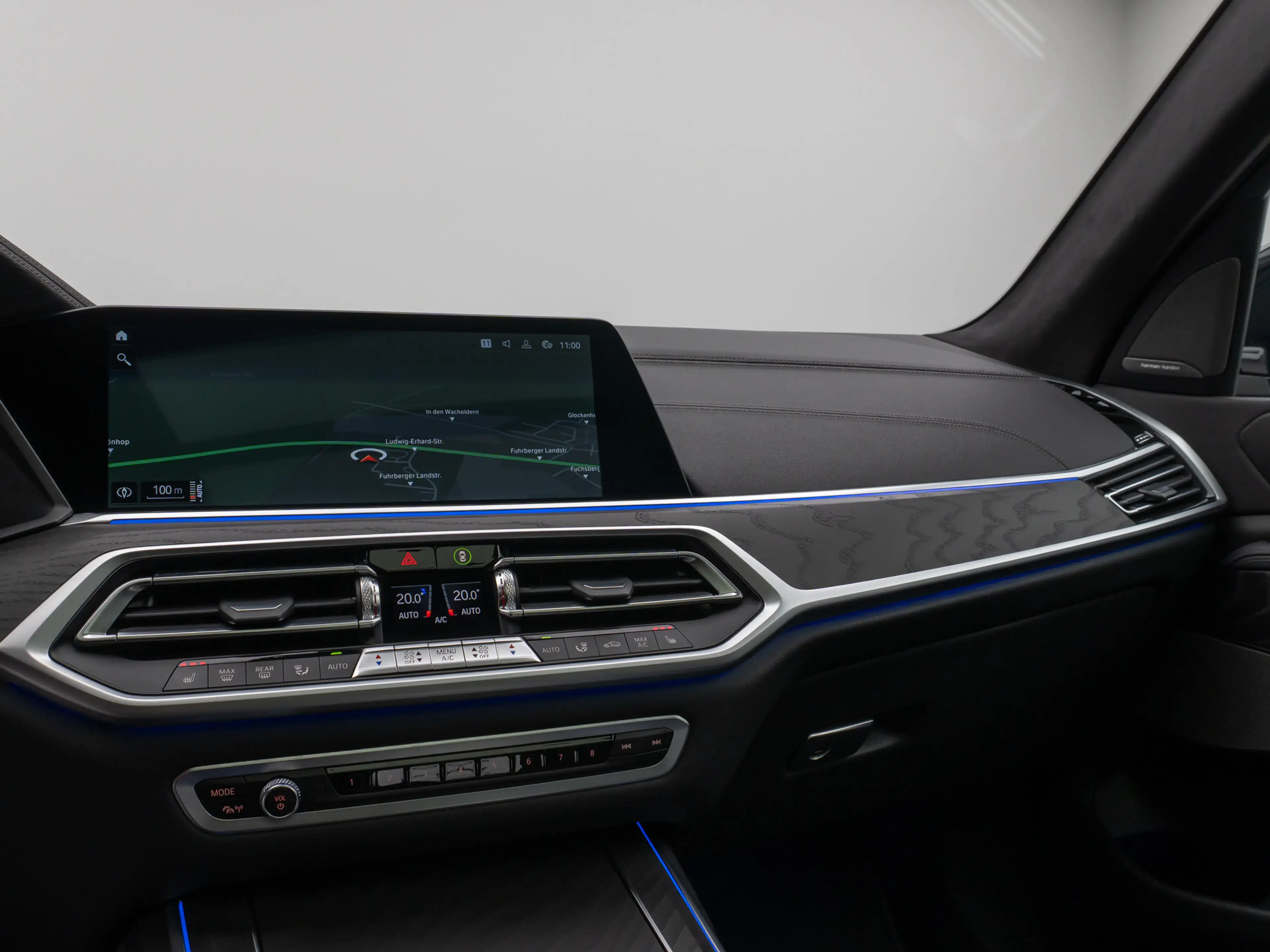 BMW X7 M Sport Panorama 360°HUD DAB H K SoftCL — photo 21