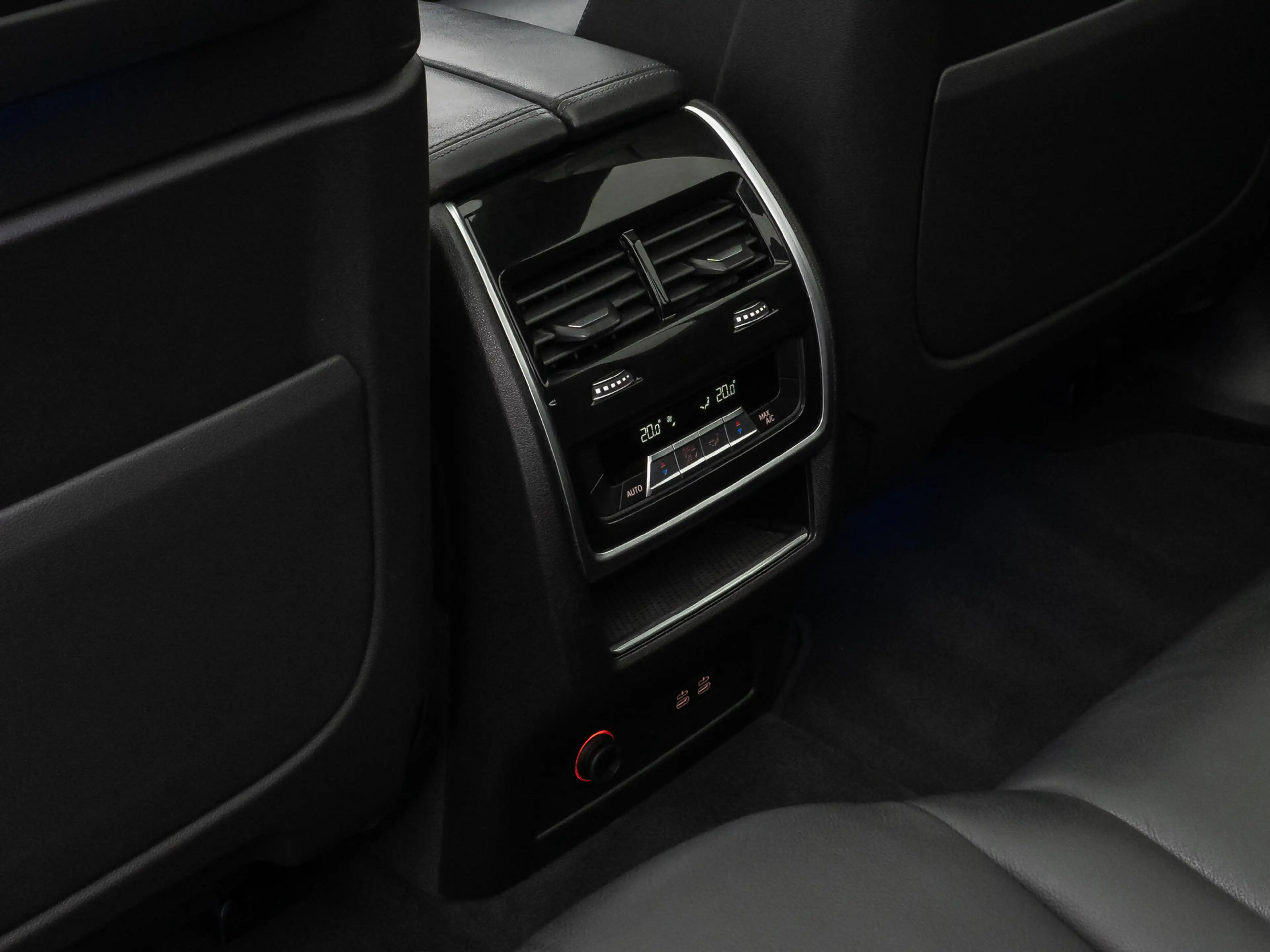 BMW X7 M Sport Panorama 360°HUD DAB H K SoftCL — photo 29