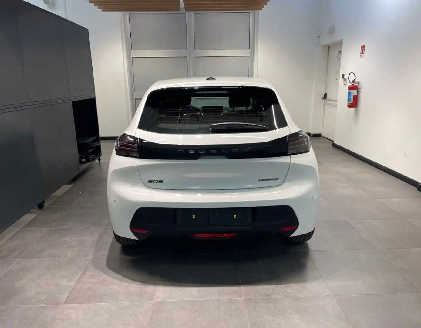 Peugeot 208 Hybrid 110 e-DCS6 Style Bianco - 2