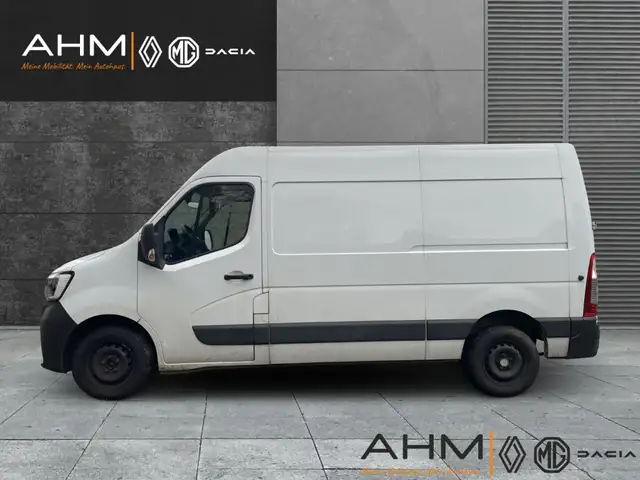 Renault Master view 2