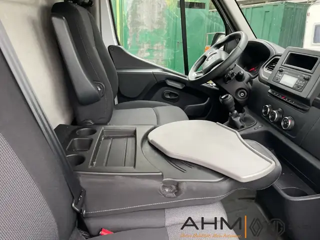 Renault Master view 20