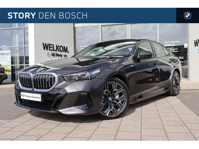 BMW i5 eDrive40 High Executive M Sport / Panoramadak / Ad