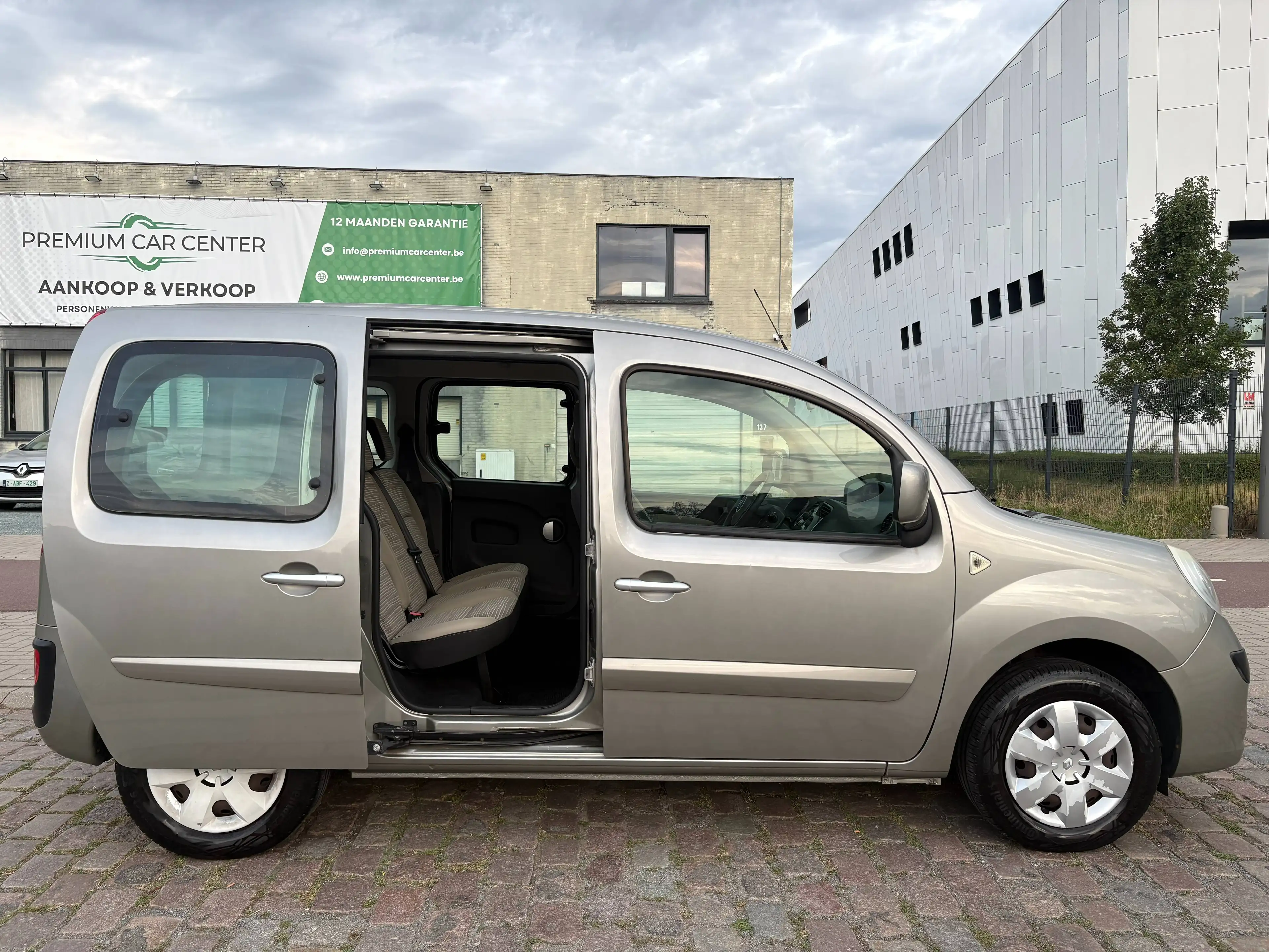Renault Kangoo Kangoo 1.6i Dynamique / 12 Maanden Garantie / Zeer weinig KM / — photo 10