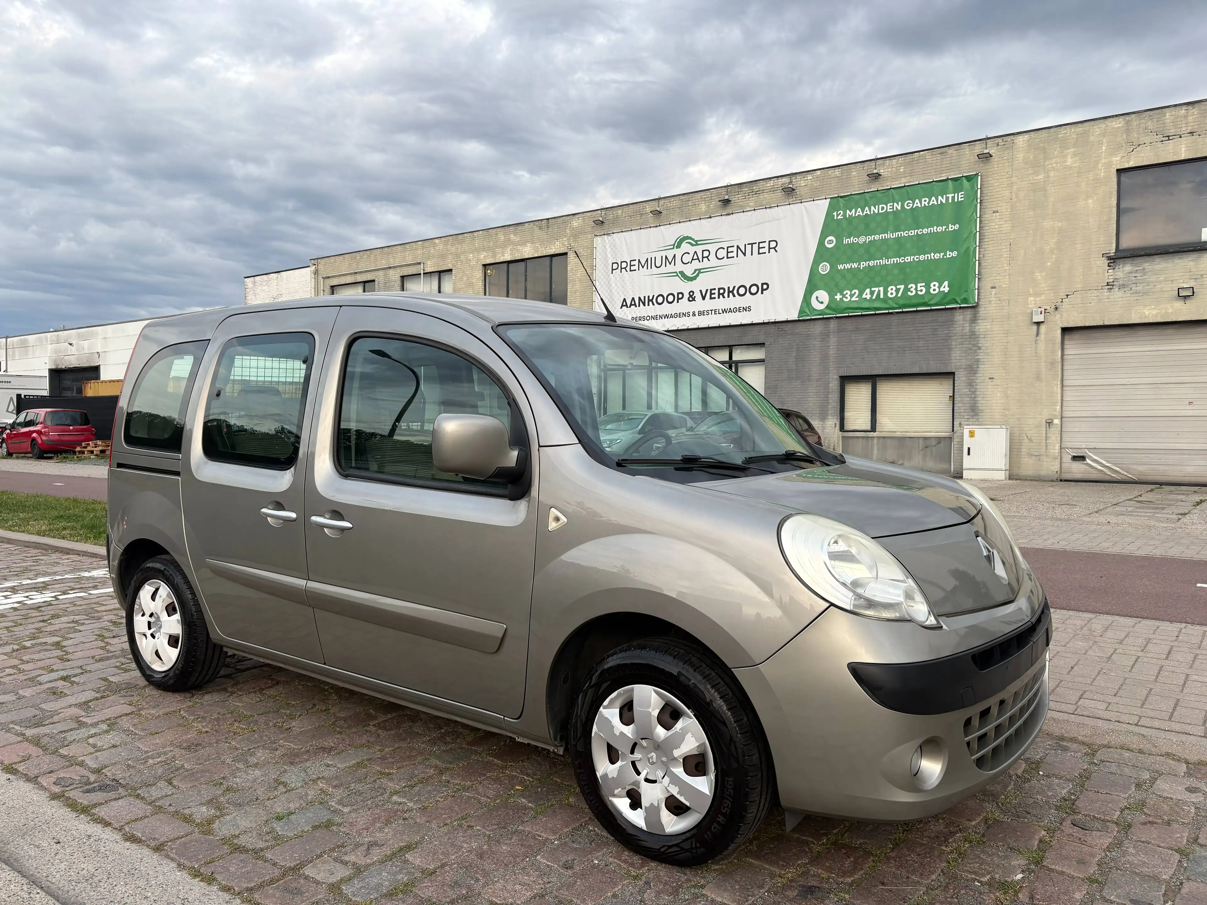 Renault Kangoo Kangoo 1.6i Dynamique / 12 Maanden Garantie / Zeer weinig KM / — photo 5