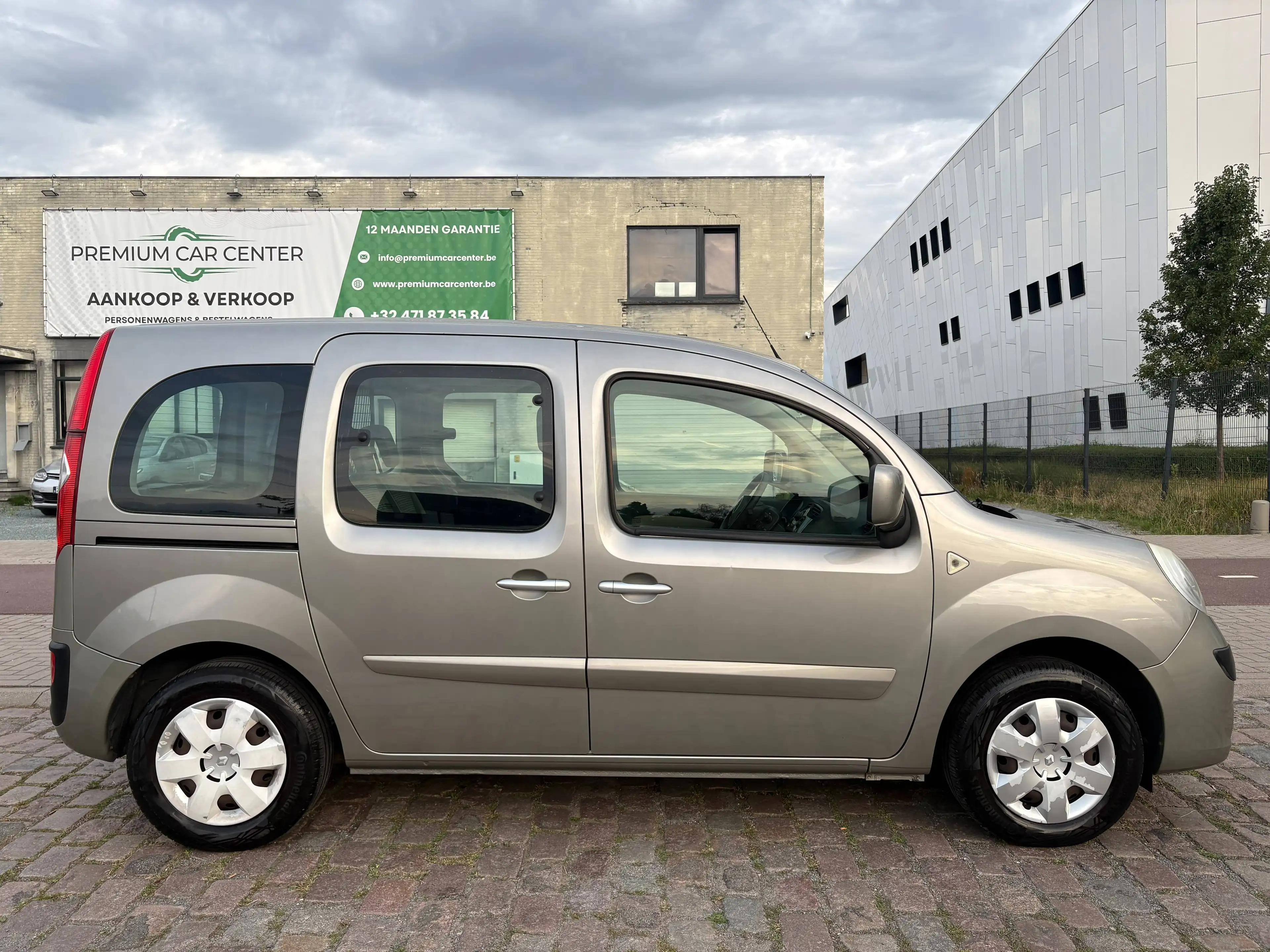 Renault Kangoo Kangoo 1.6i Dynamique / 12 Maanden Garantie / Zeer weinig KM / — photo 9