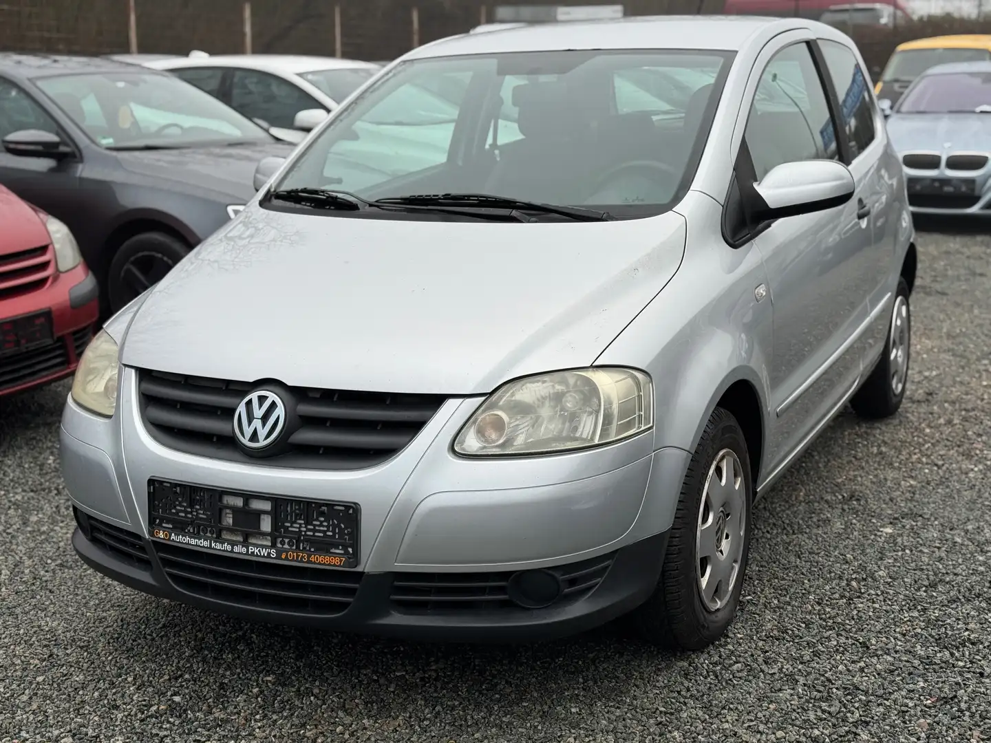 Volkswagen Fox 1.2 Style* TÜV 07/2025 Silber - 2