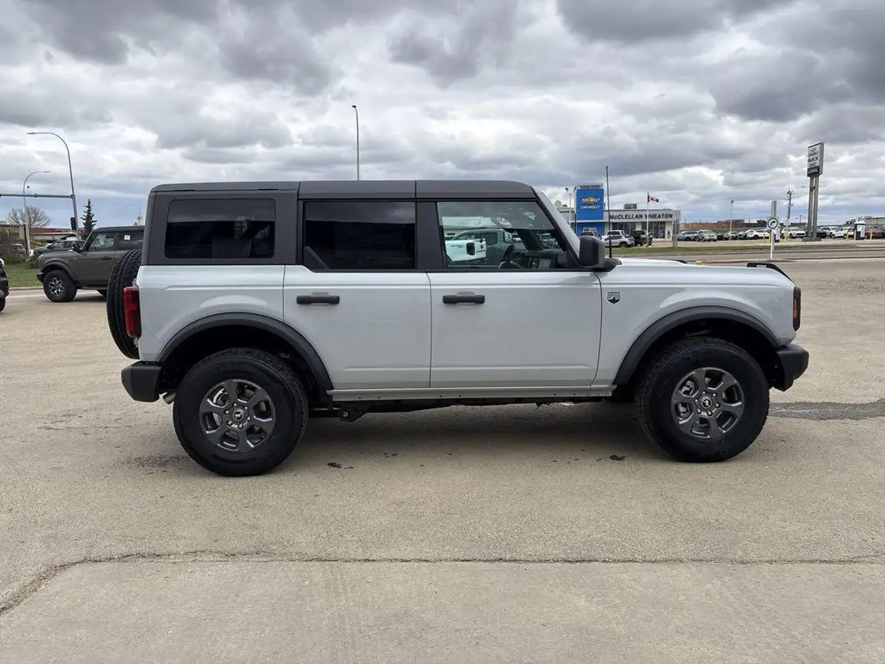 Ford Bronco снимка Ford Bronco