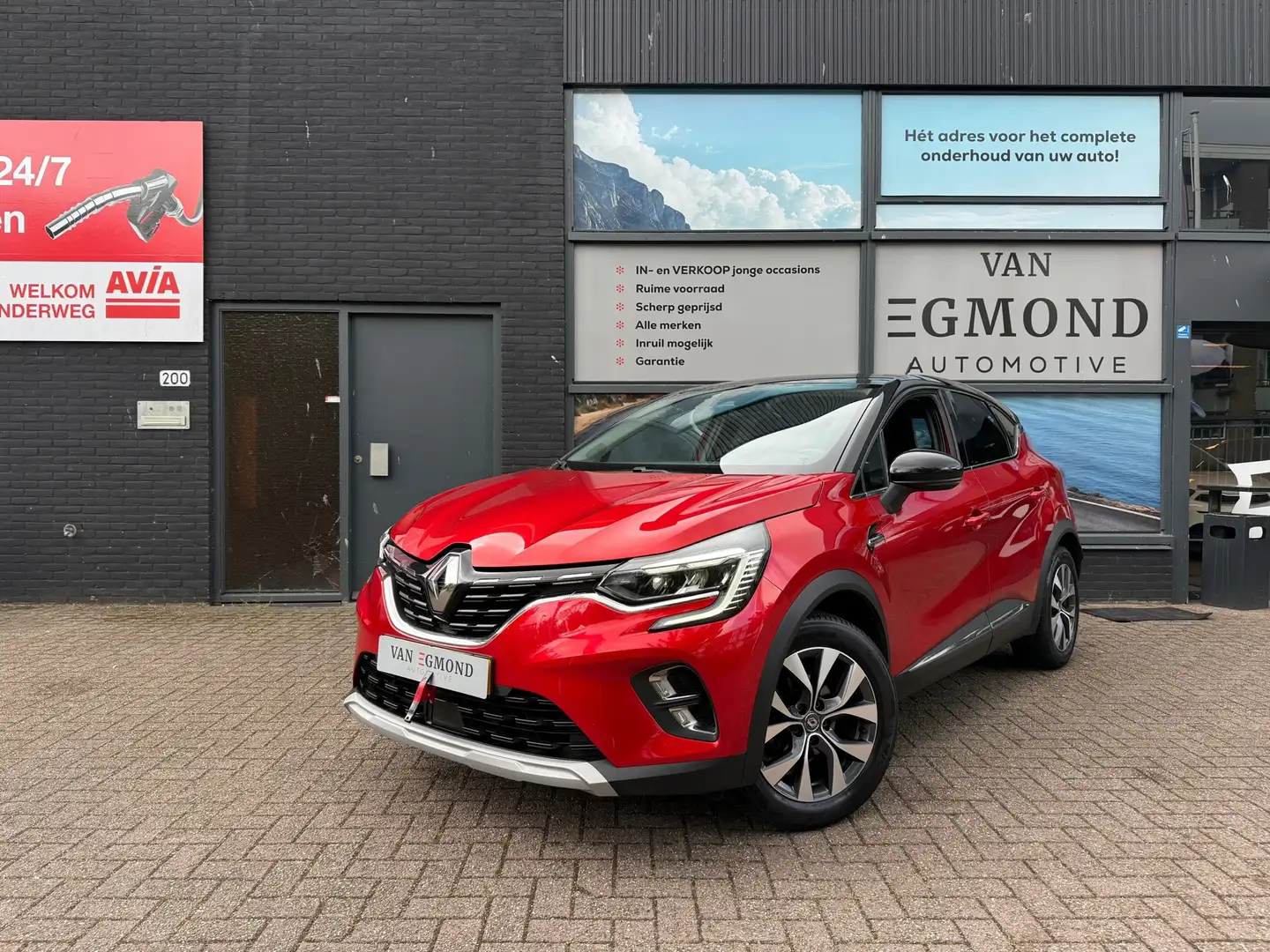Renault Captur 1.0 TCe 100 Bi-Fuel Intens Rood - 1