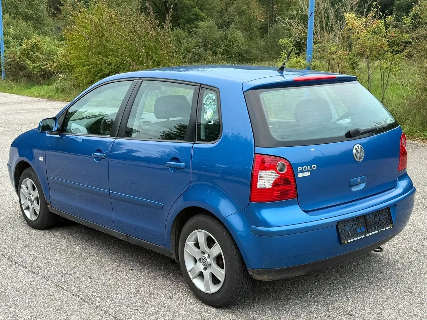 Volkswagen Polo - 2