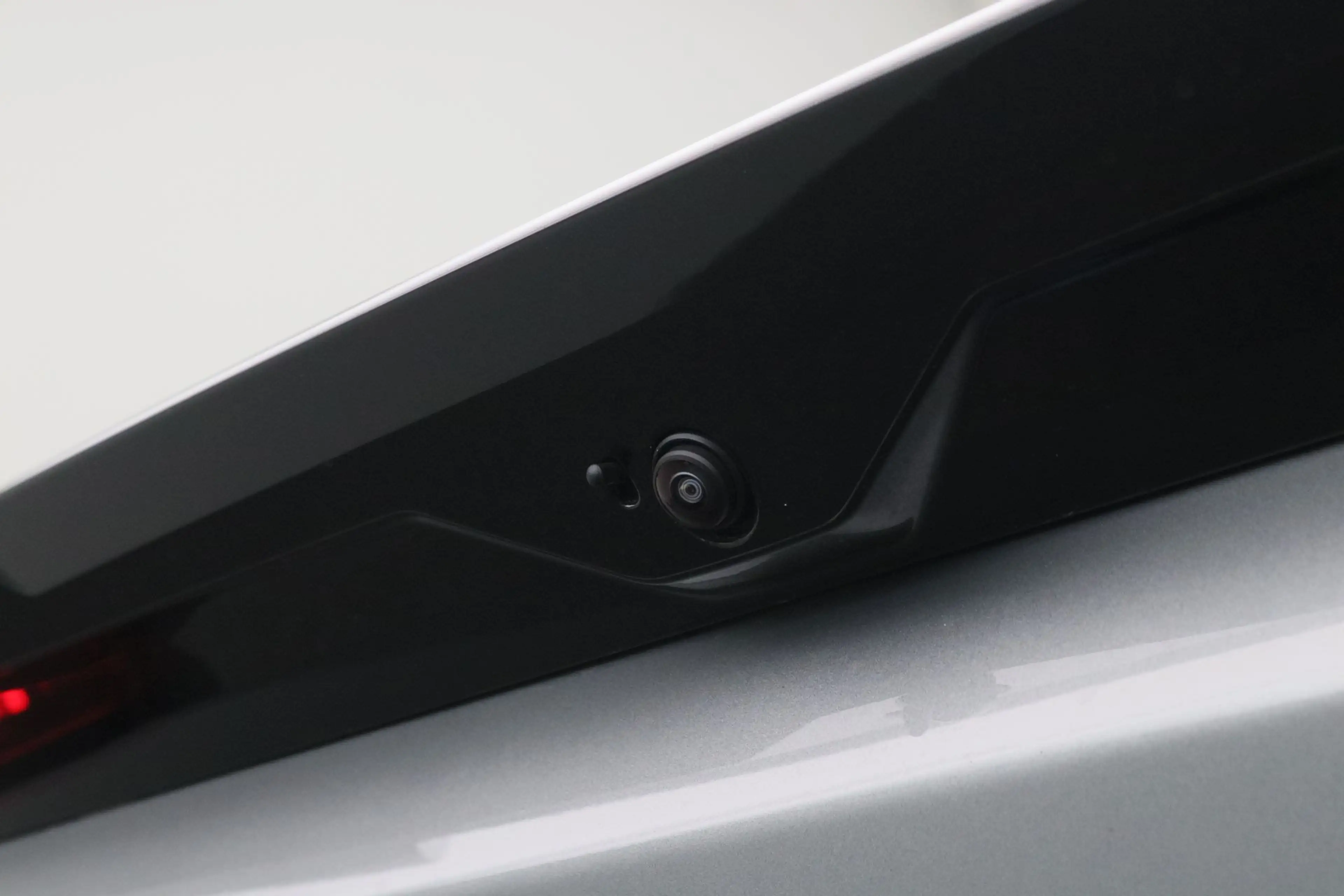 BMW iX2 xDrive30 67 kWh | Head-Up Display | Comfort Access — photo 8
