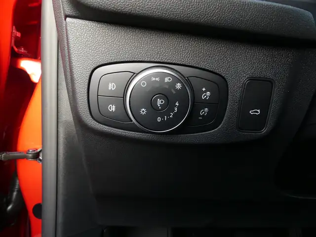 Ford Focus view 7