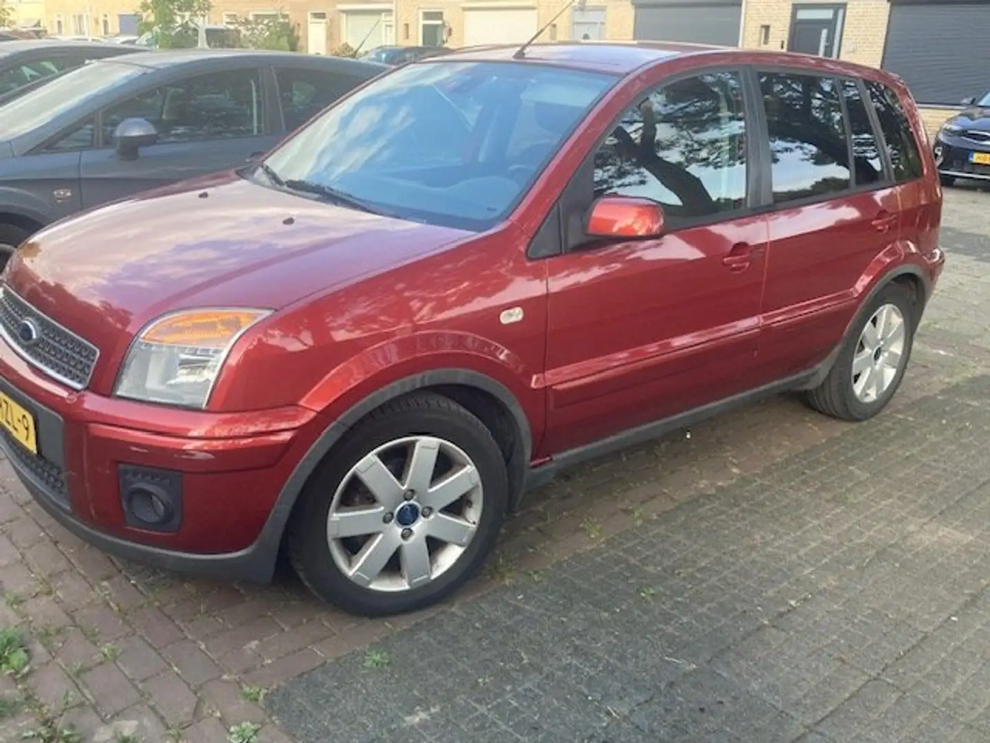 Ford Fusion Fusion 1.4-16V Futura Red - 1
