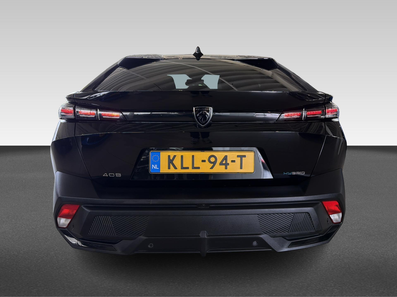 Peugeot 408 1.6 HYbrid Allure Pack 180 EAT8 — photo 10