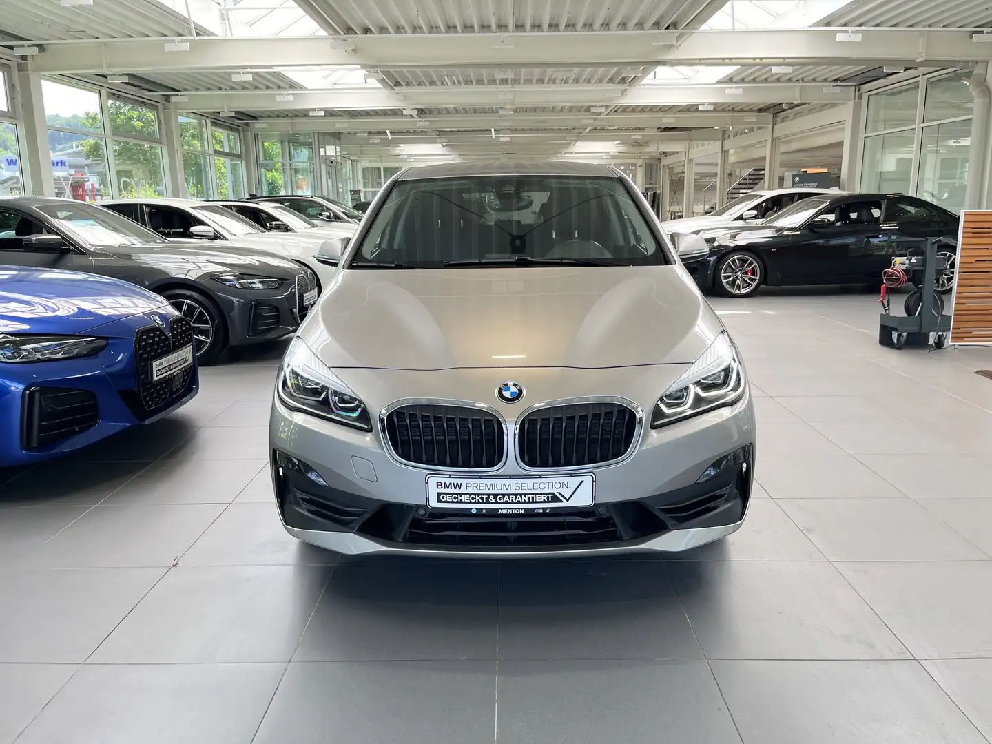 BMW 220 i Active Tourer Advantage Navi/elektr. Sitze/DAB/L Argent - 2