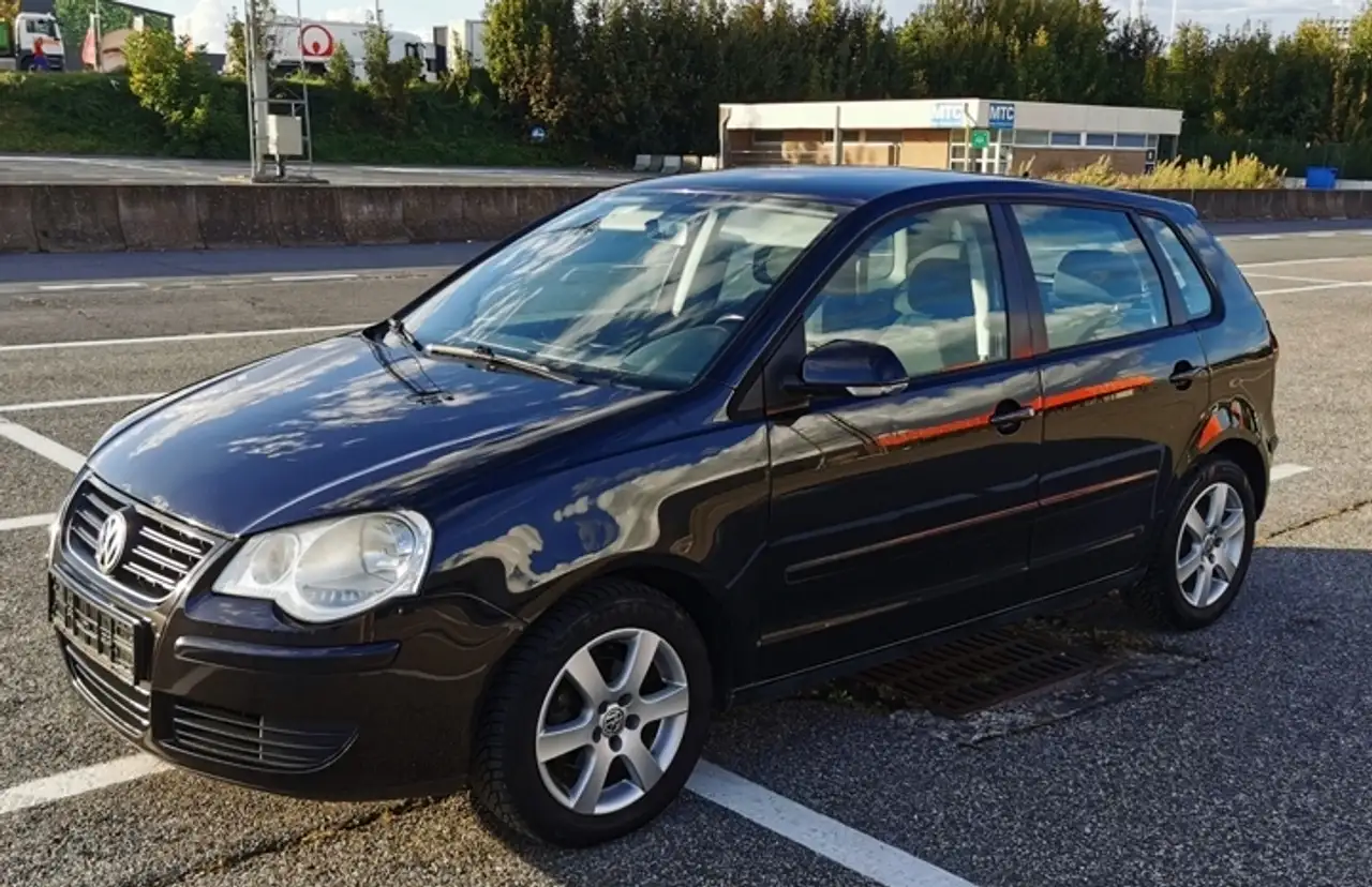 Volkswagen Polo Polo 1.2i Comfortline — photo 1 of 15